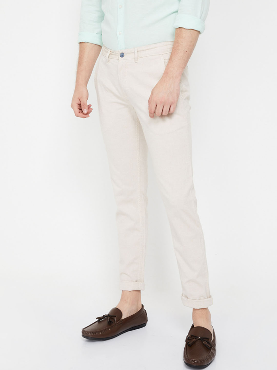 

CODE by Lifestyle Men Beige Slim Fit Solid Regular Trousers