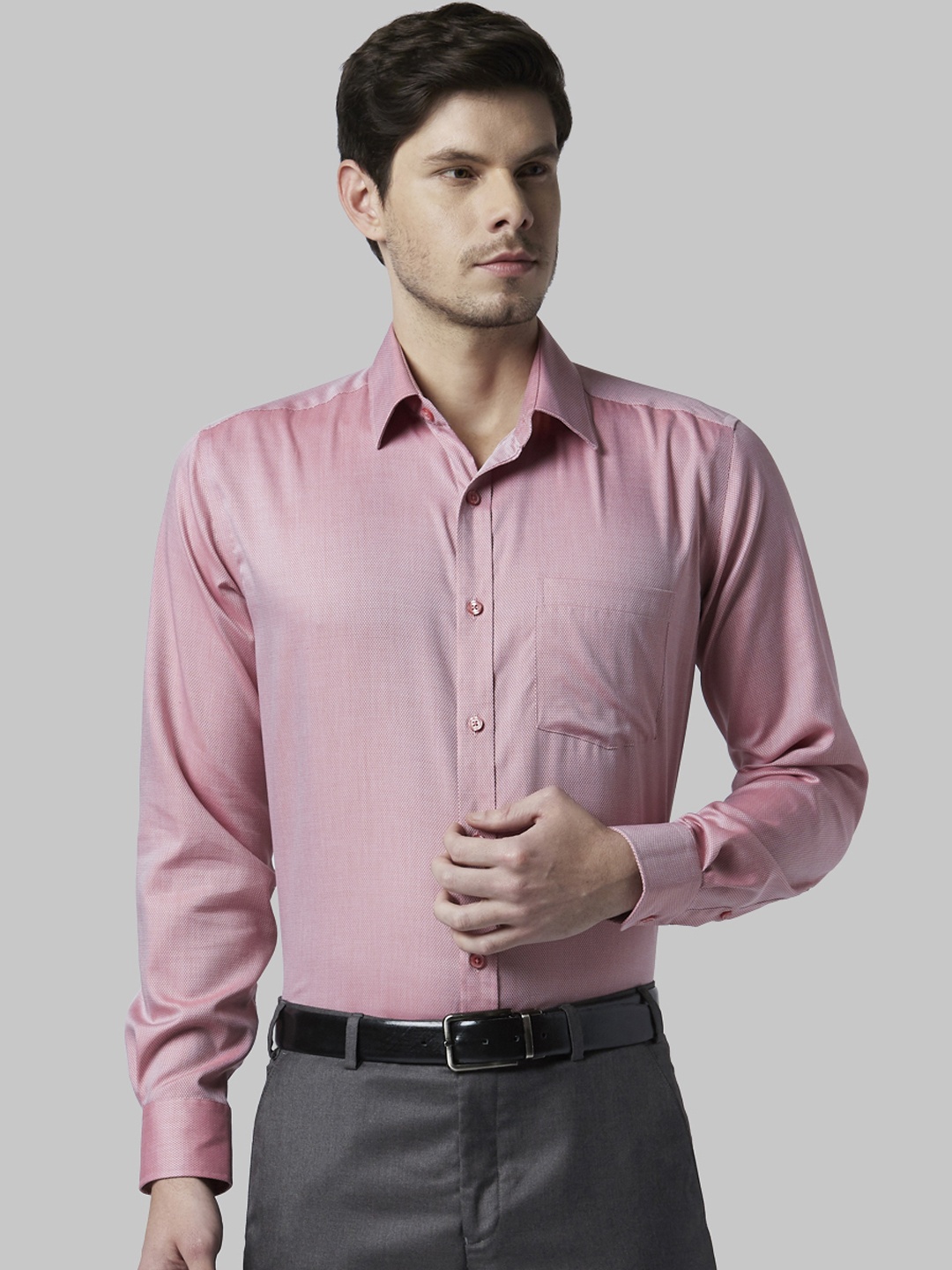 

Park Avenue Men Red Regular Fit Self Design Formal Shirt