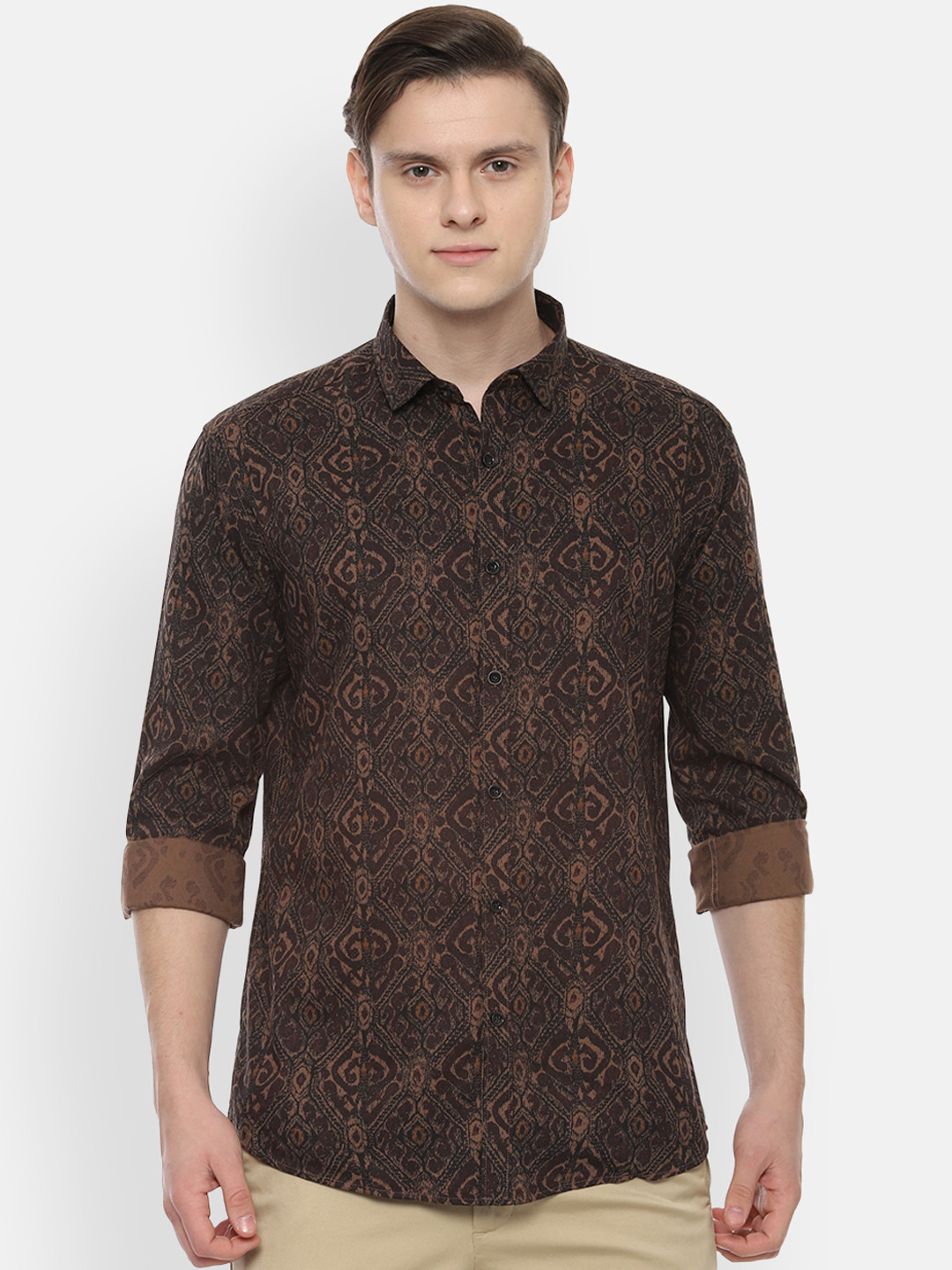

V Dot Men Brown Slim Fit Printed Casual Shirt