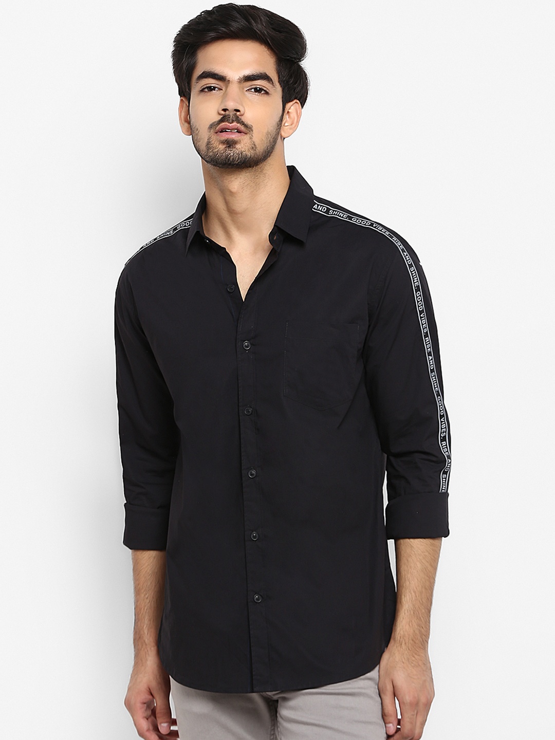 

Mufti Men Black Slim Fit Solid Casual Shirt
