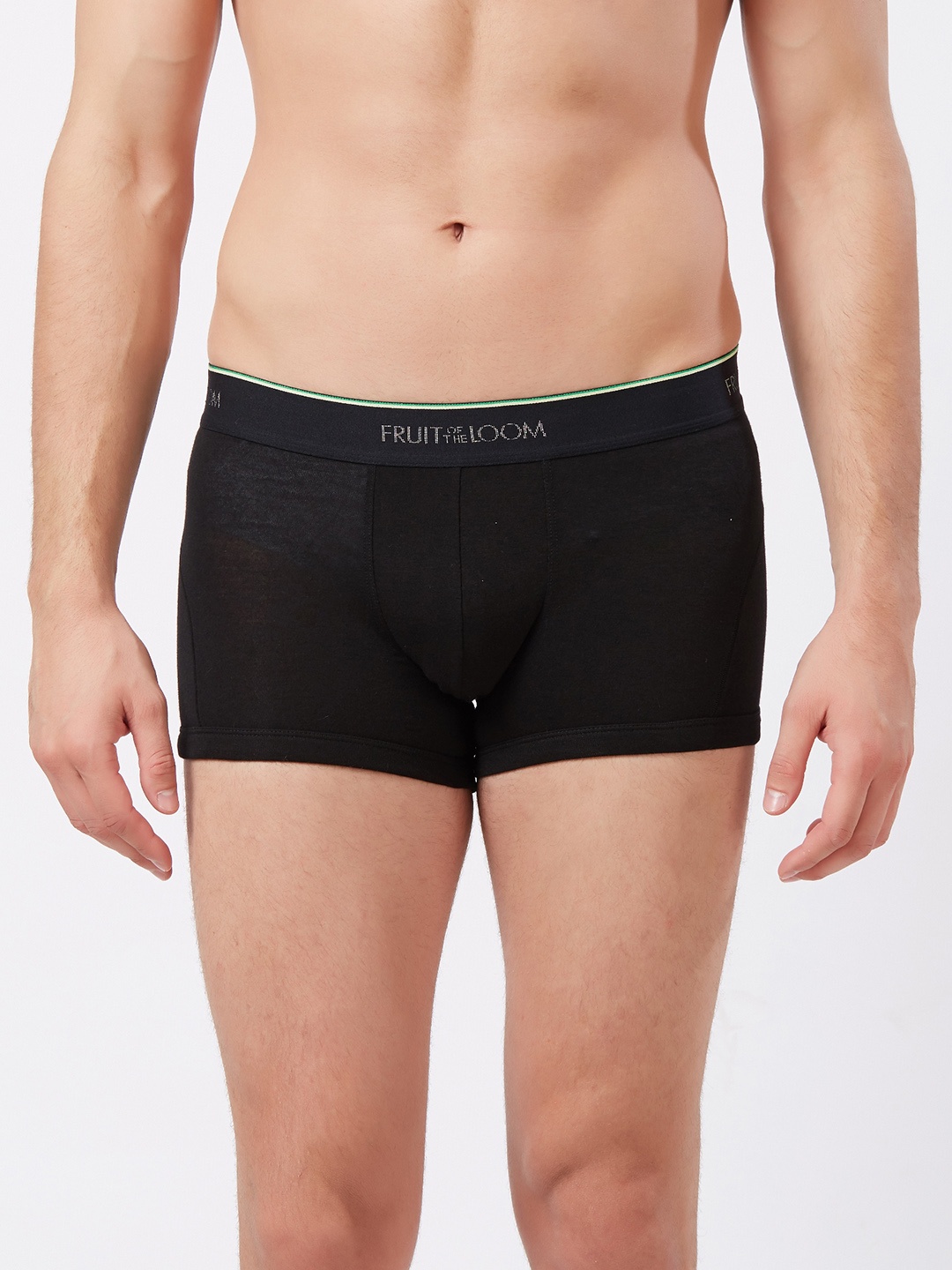 

Fruit of the loom Men Black Solid Trunks MTR06-A1S3