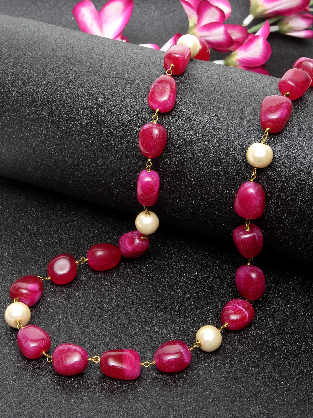 

DUGRISTYLE Gold-Plated Red Handcrafted Ruby & Pearl Chain
