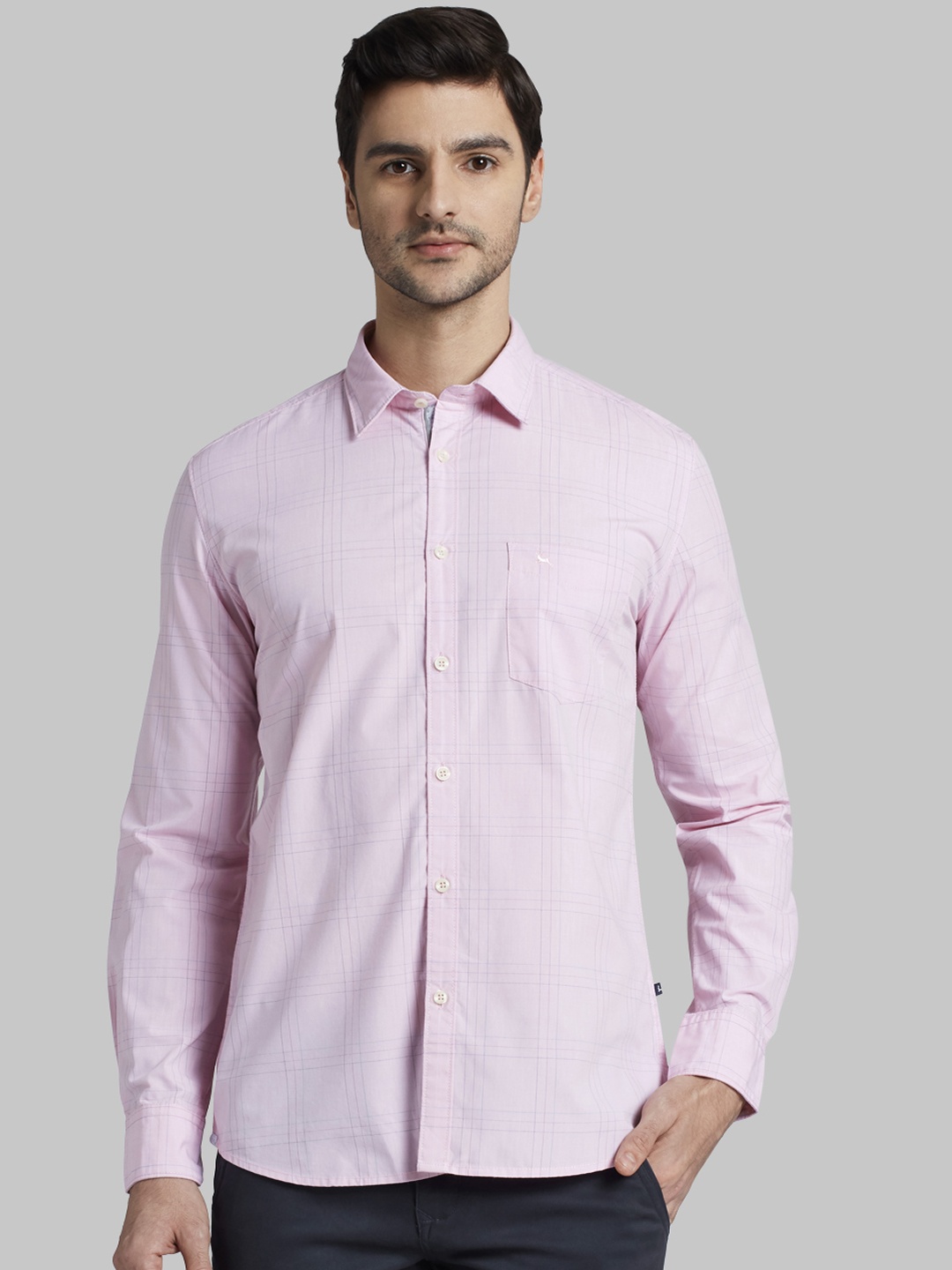 

Parx Men Pink Slim Fit Checked Casual Shirt