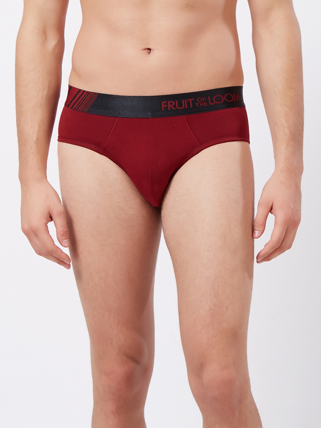 

Fruit of the loom Men Maroon Solid Hip Briefs MHB10-A1S4
