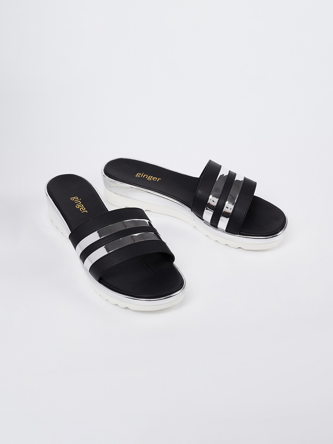 

Ginger by Lifestyle Women Black & Silver-Toned Striped Open-Toe Flats