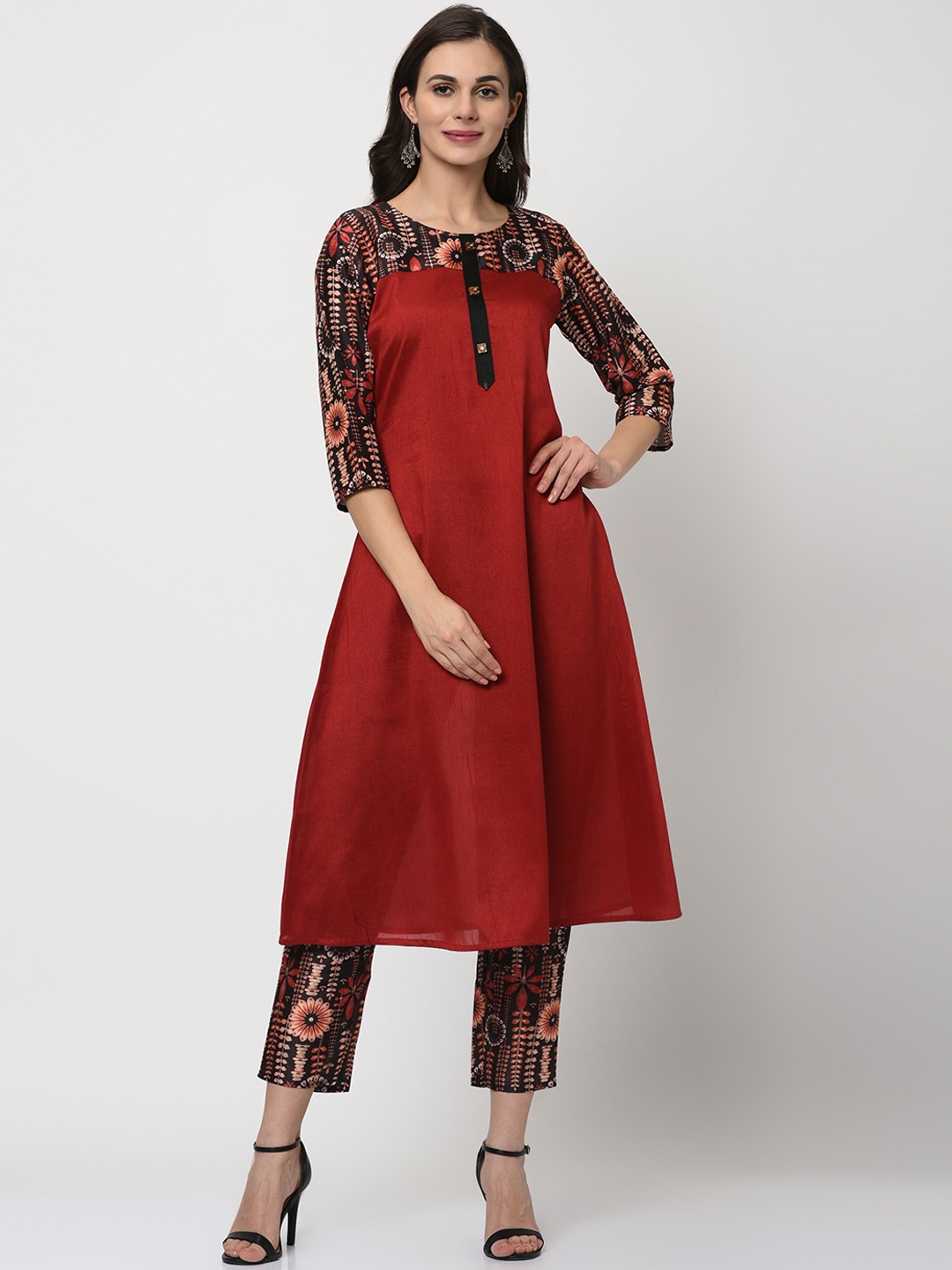 

ZIYAA Women Red & Black Floral Print A-Line Kurta