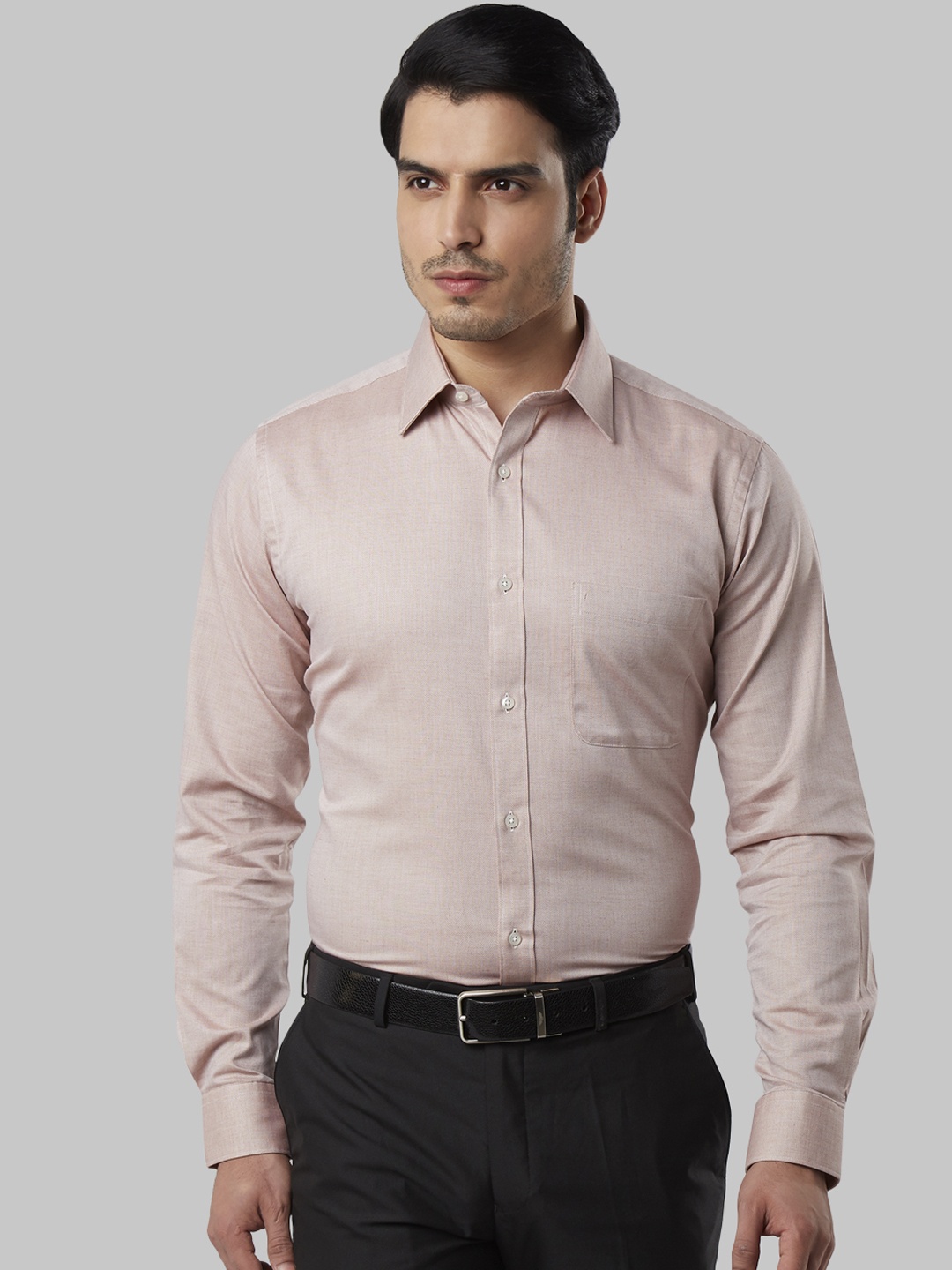 

Raymond Men Beige Slim Fit Solid Casual Shirt