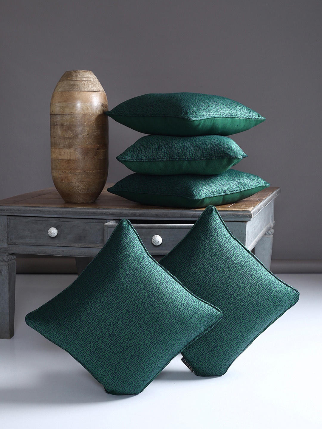 

ROMEE Green Set of 5 Abstract Square Cushion Covers