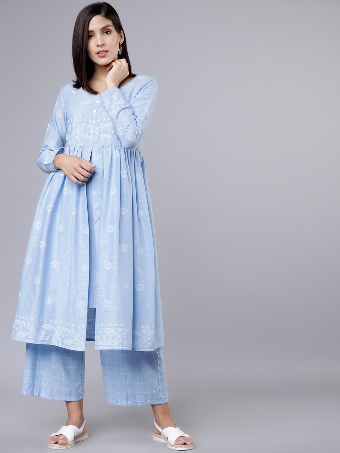 

Vishudh Women Blue Printed A-Line Kurta