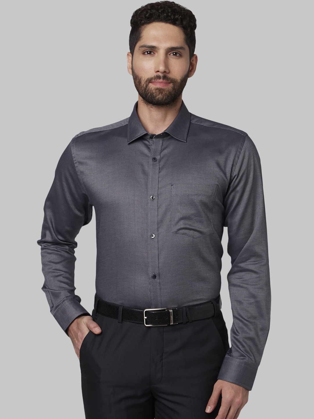 

Park Avenue Men Grey Slim Fit Solid Formal Shirt
