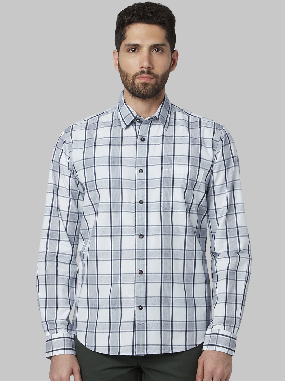 

Park Avenue Men White & Blue Slim Fit Checked Casual Shirt