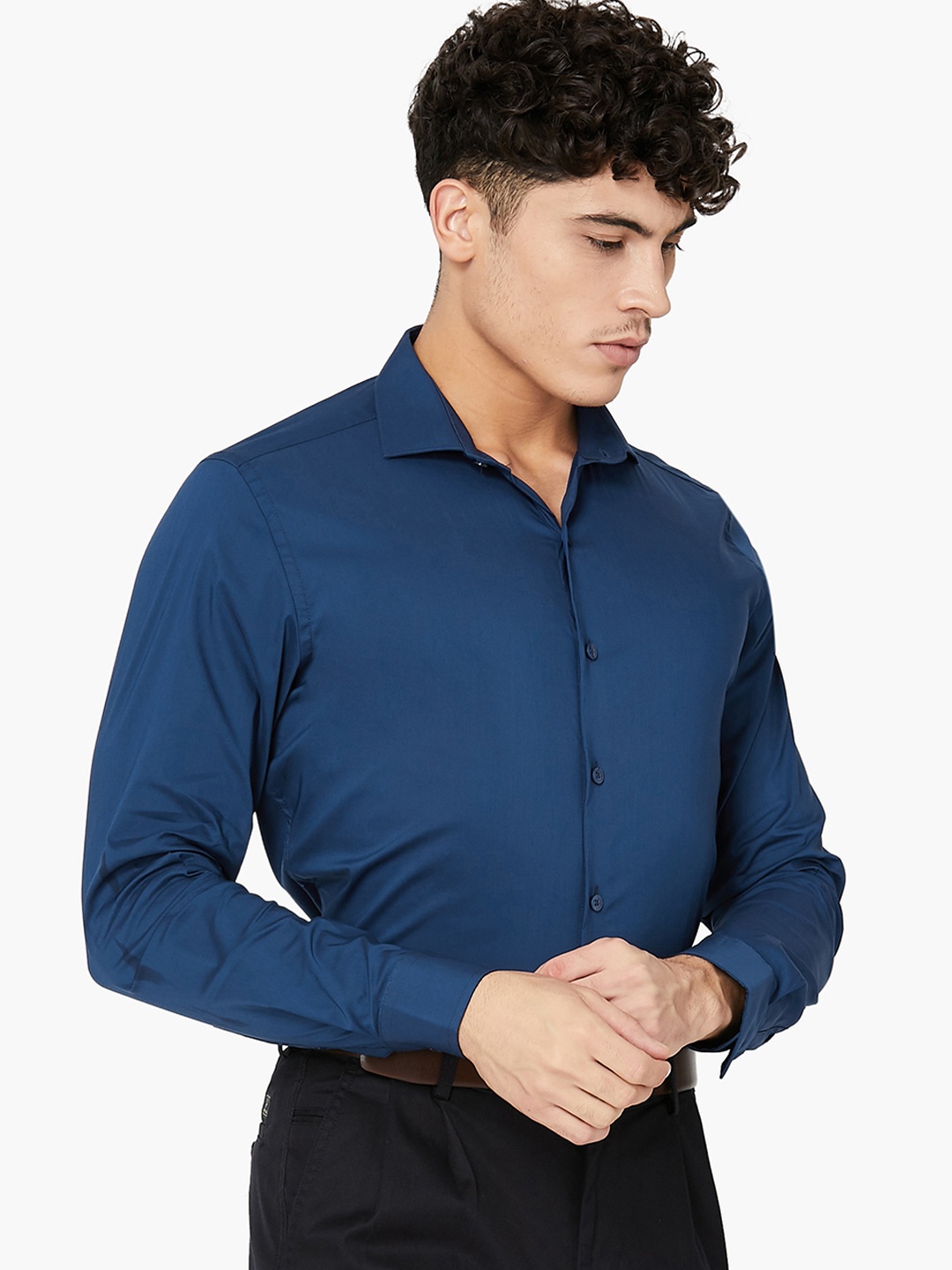 

CODE by Lifestyle Men Navy Blue Slim Fit Solid Formal Shirt