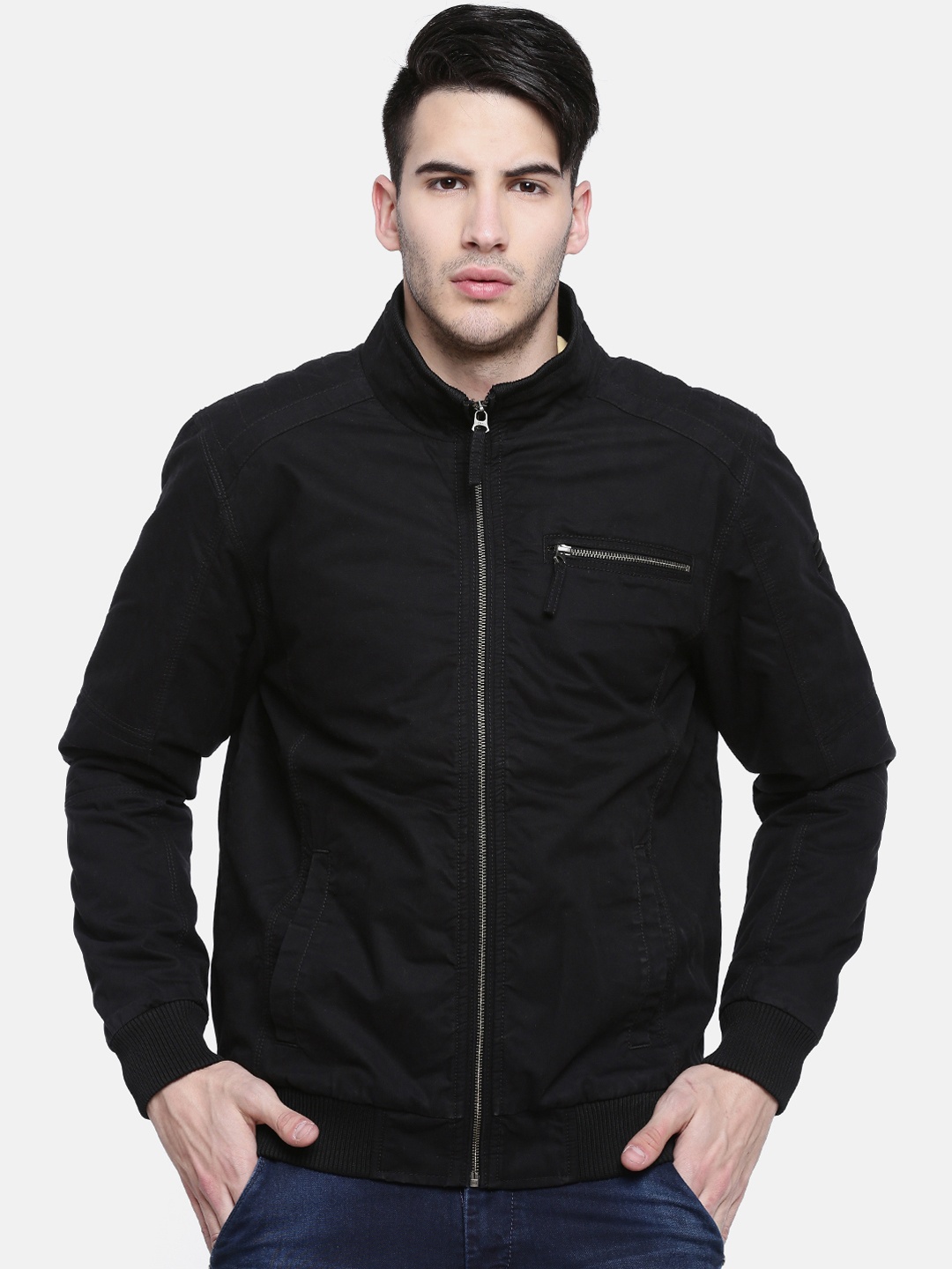 

t-base Men Black Solid Lightweight Jacket