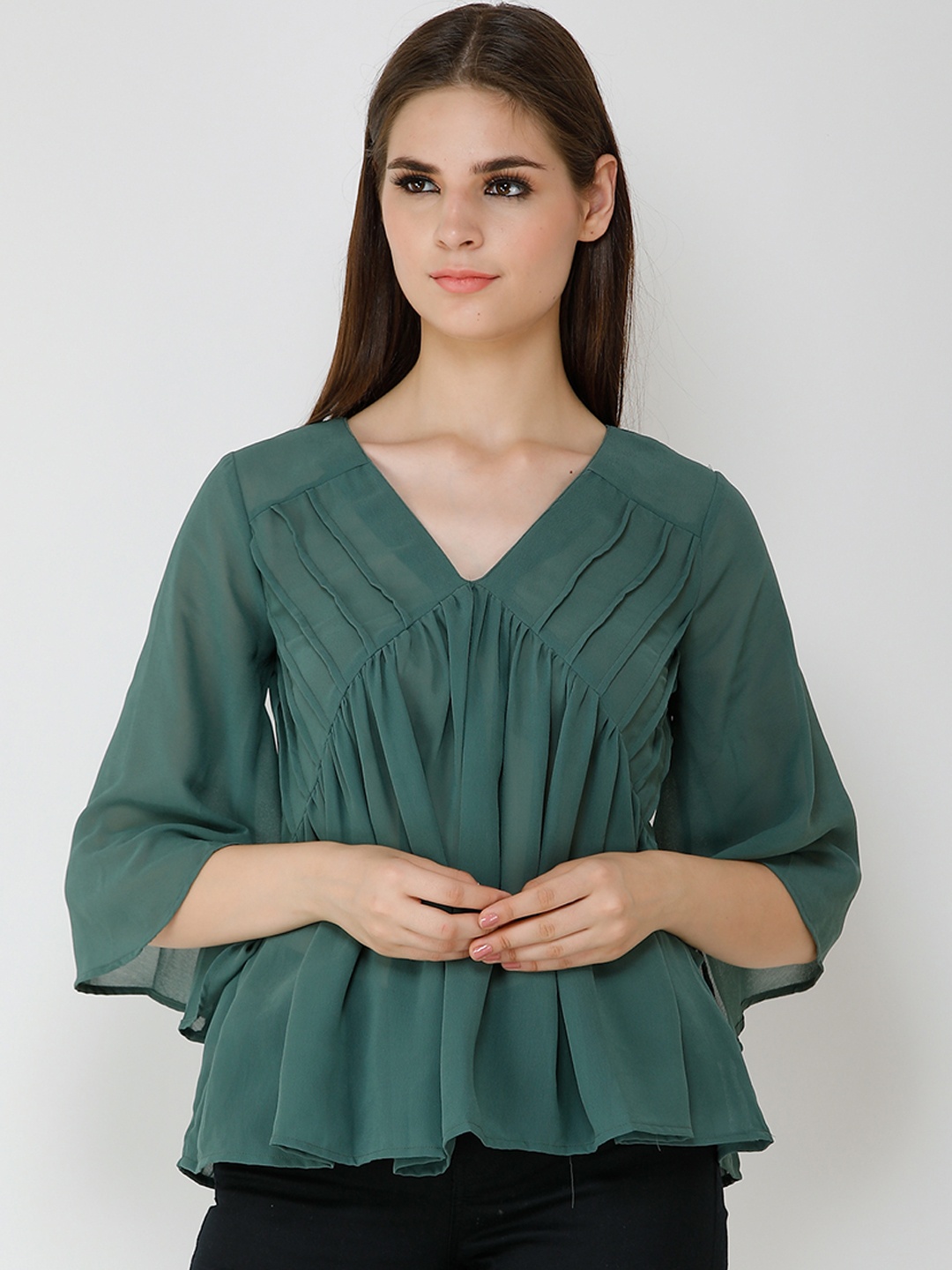 

Cation Women Green Solid Top