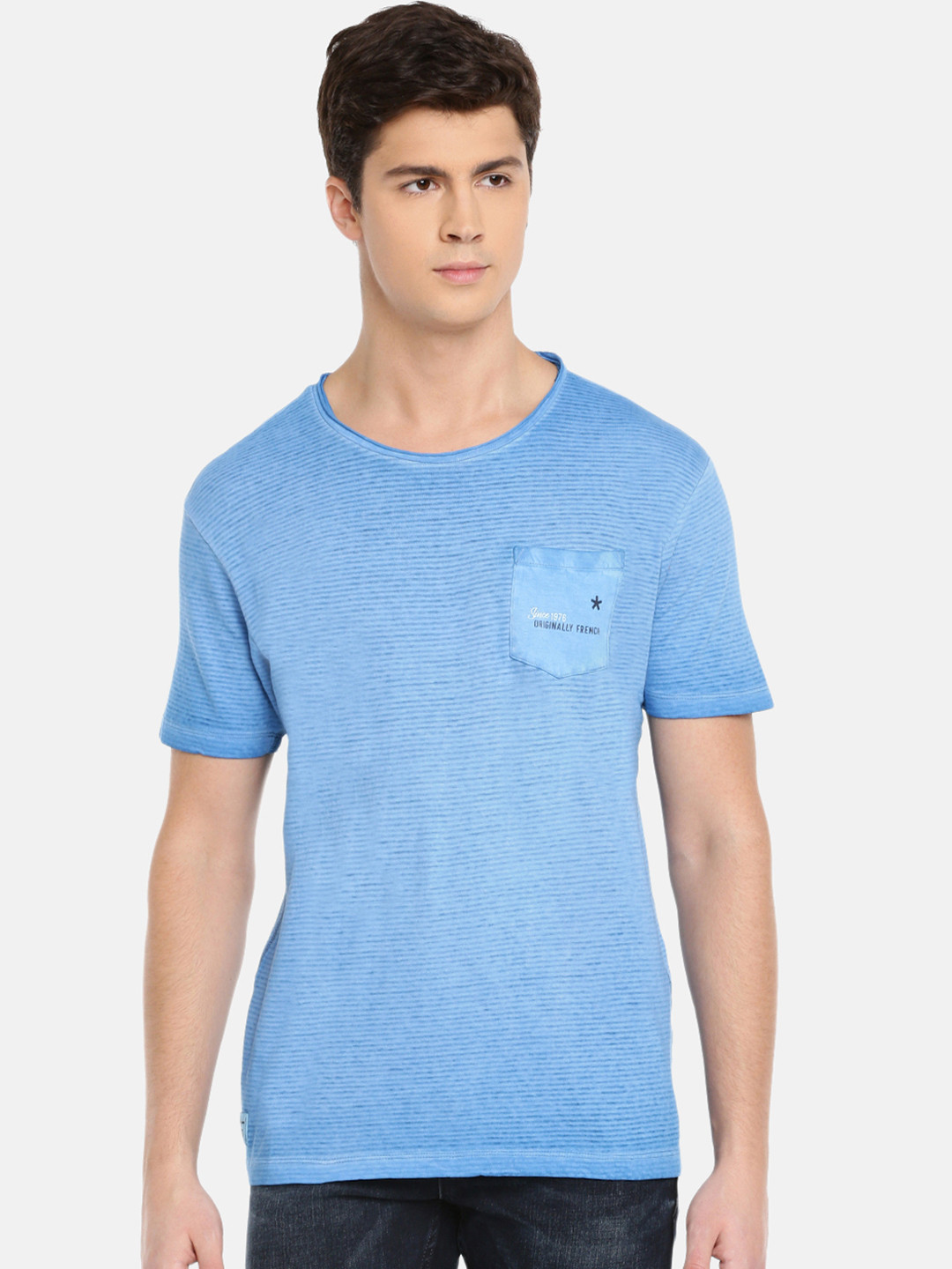 

Celio Men Blue Striped Round Neck Pure Cotton T-shirt