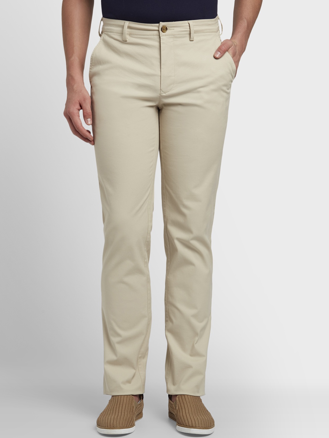 

ColorPlus Men Beige Tapered Fit Solid Regular Trousers