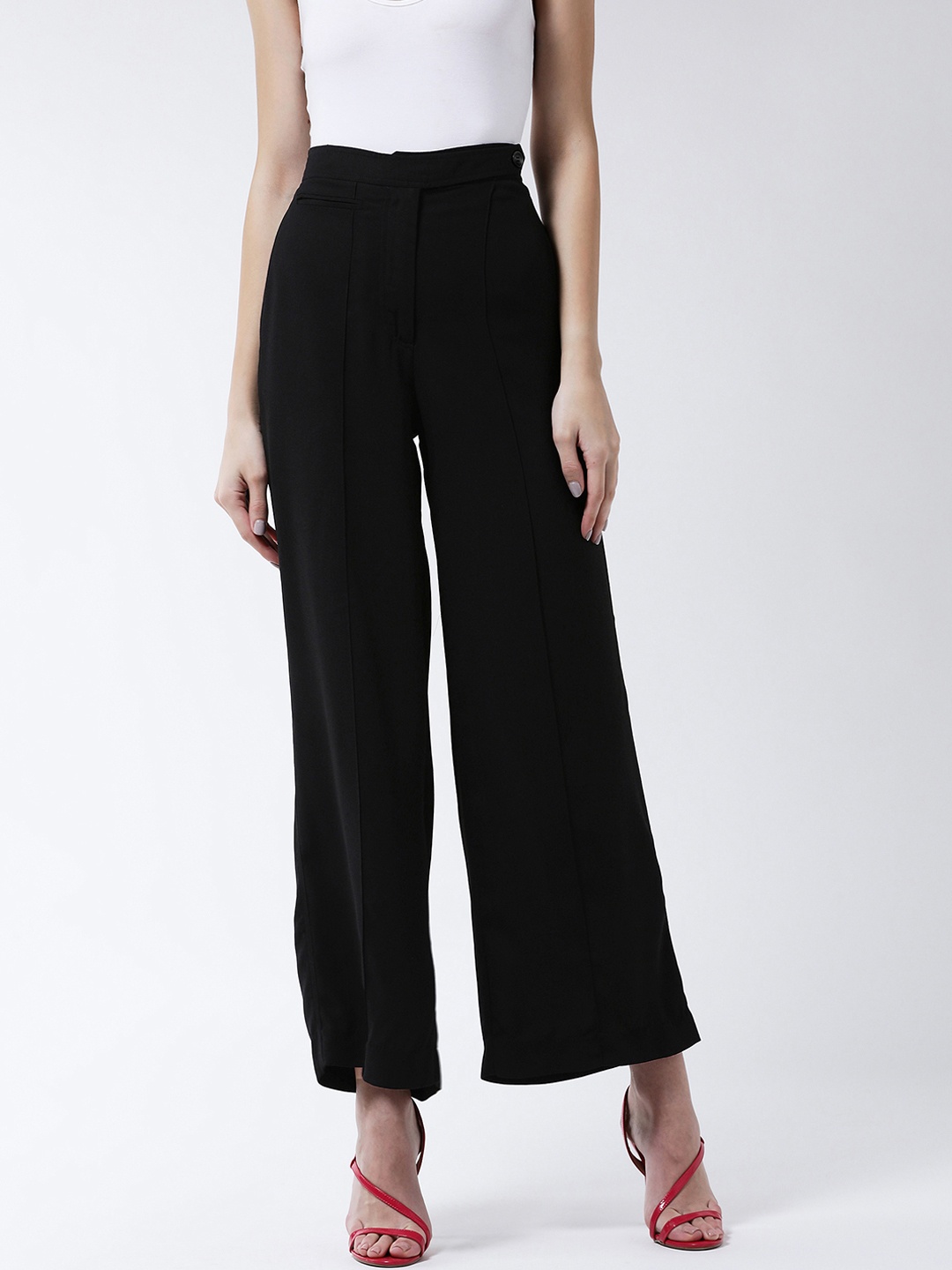 

MAGRE Women Black Regular Fit Solid Parallel Trousers