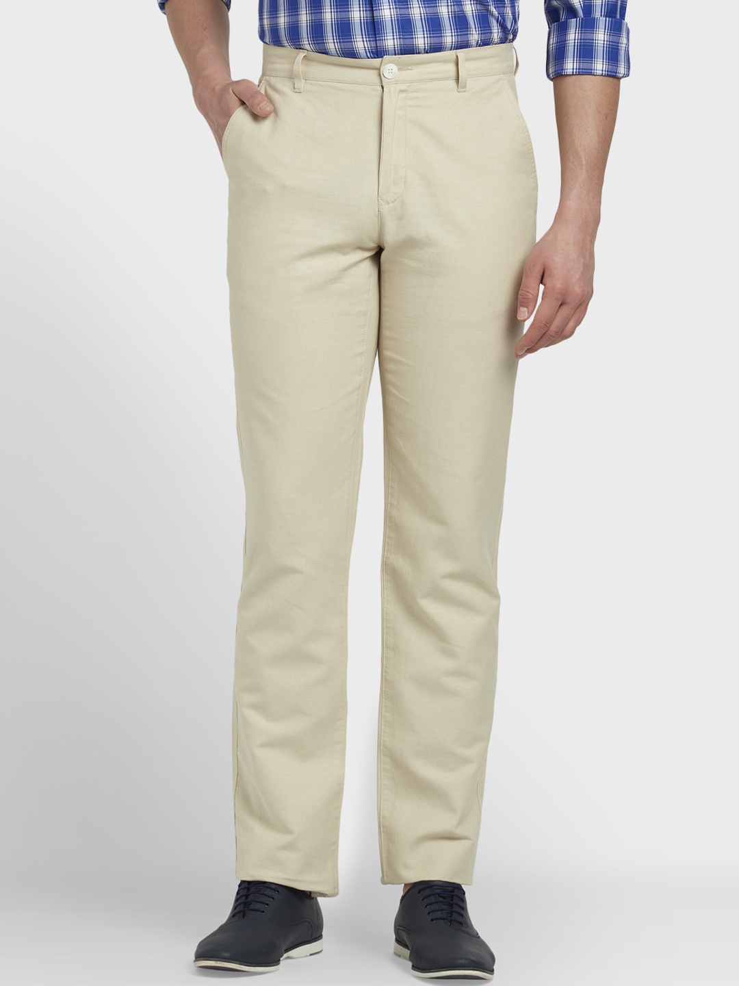 

ColorPlus Men Beige Tapered Fit Solid Formal Trousers
