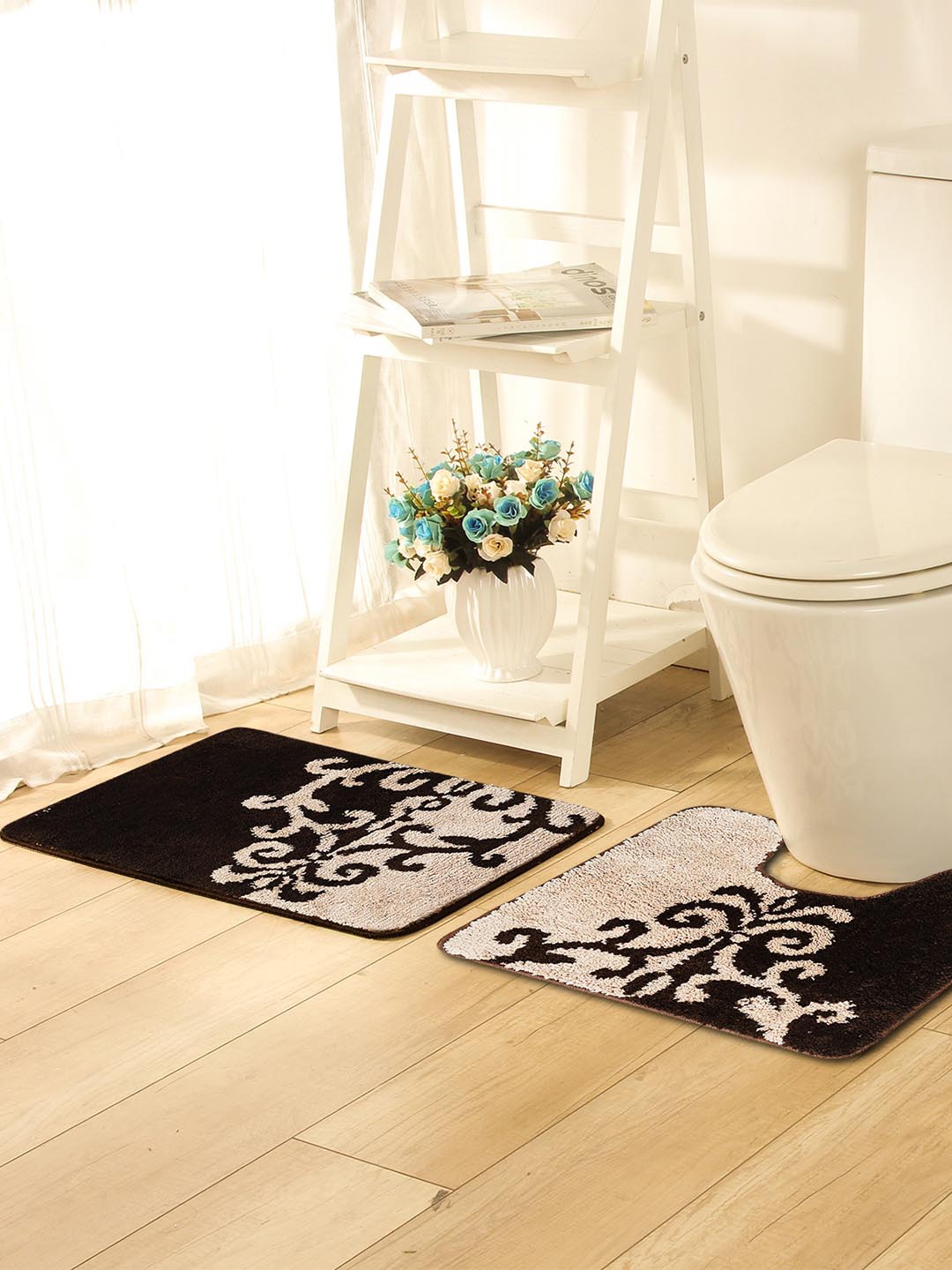 

OBSESSIONS Brown & Beige Microfiber Polyester Anti-Slip Bath Rug With Pedmat