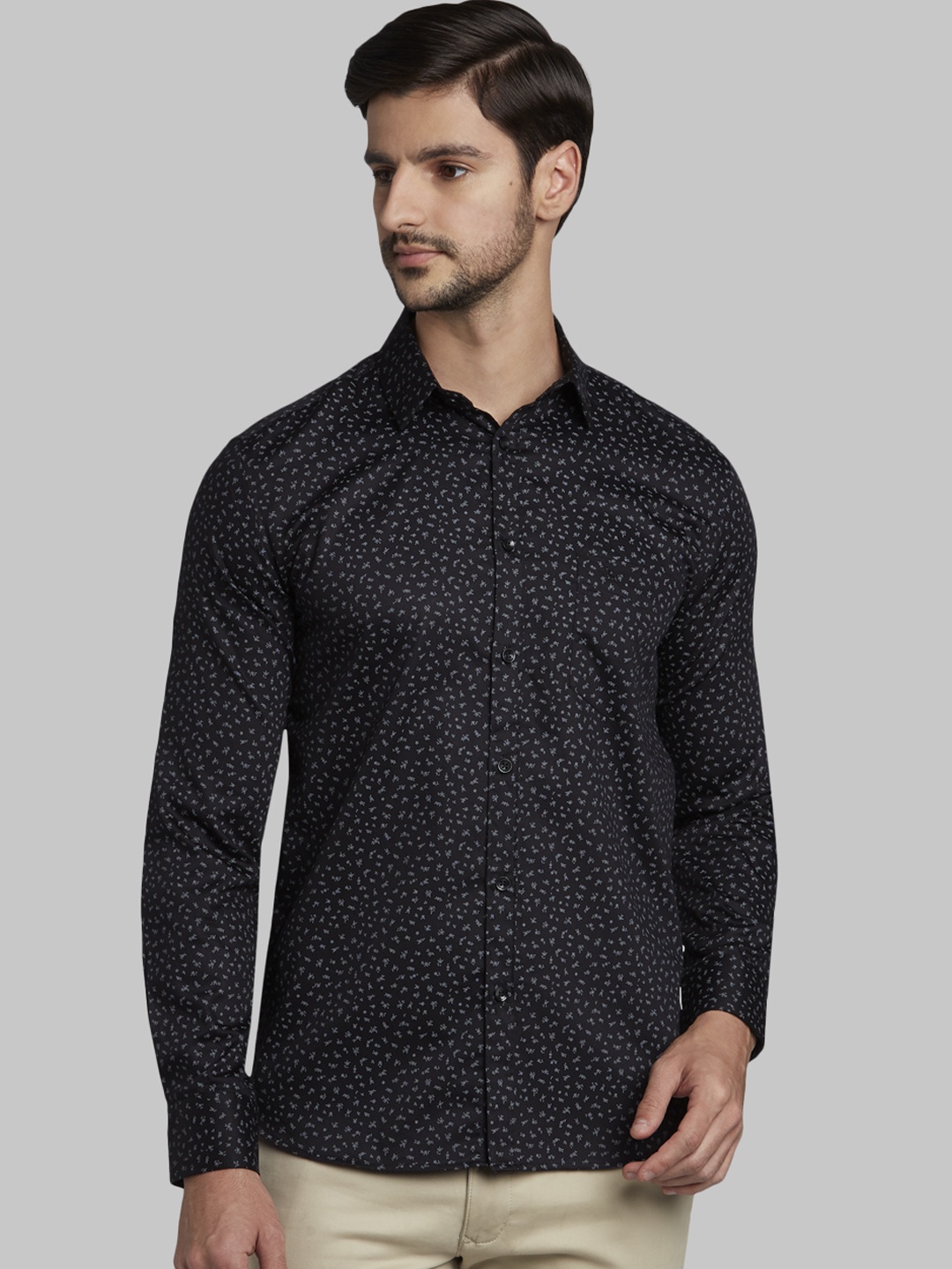 

Parx Men Black Slim Fit Printed Casual Shirt