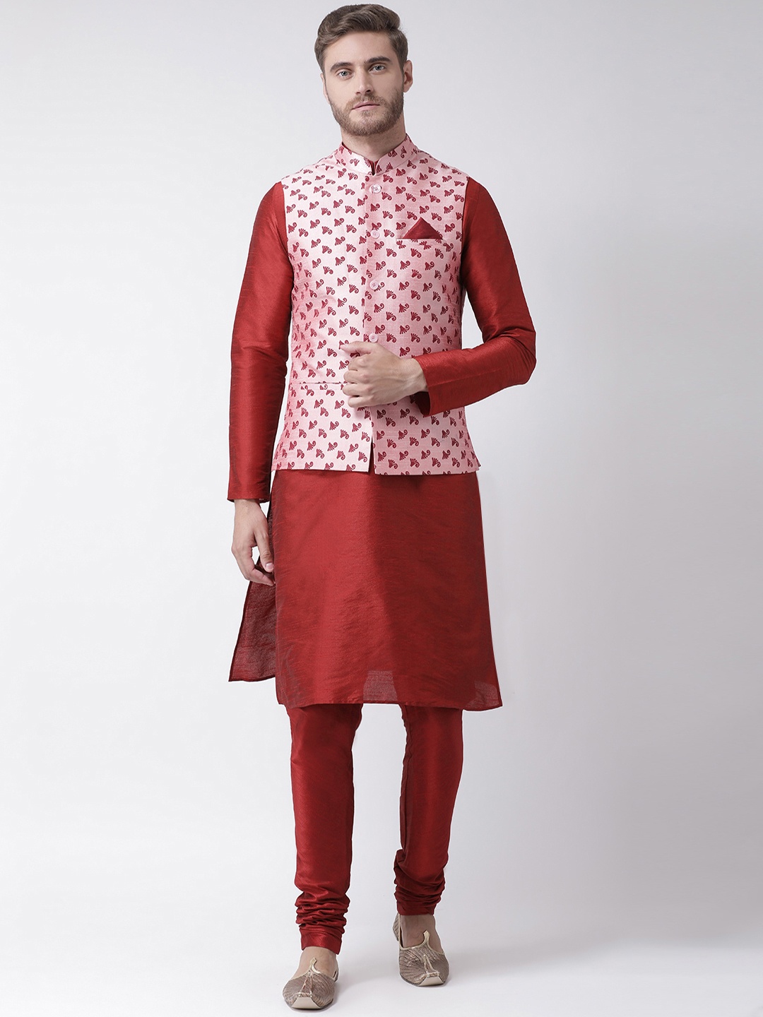 

DEYANN Men Pink & Red Printed Kurta with Churidar