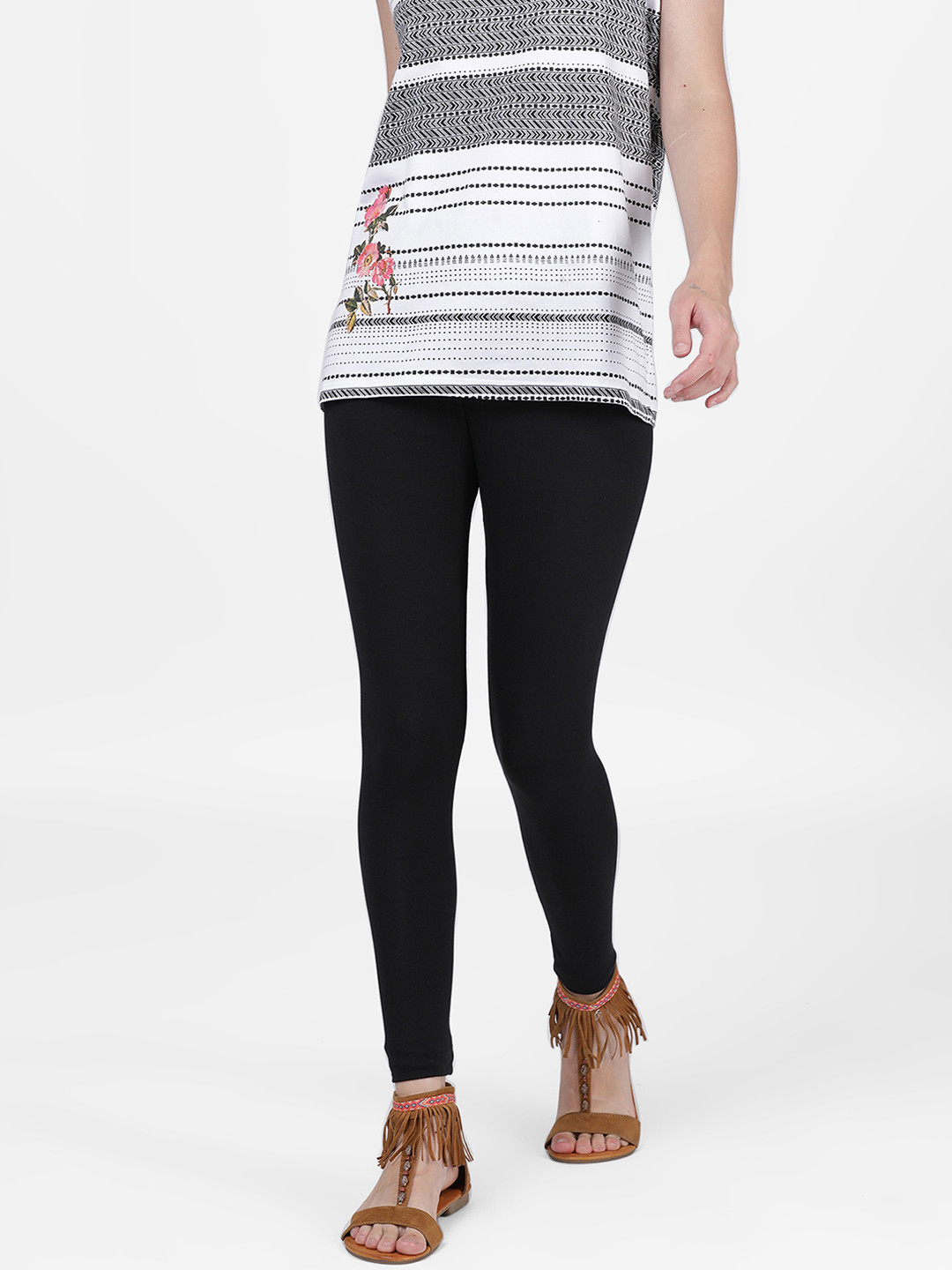 

DIXCY SCOTT Slimz Women Black Solid Leggings