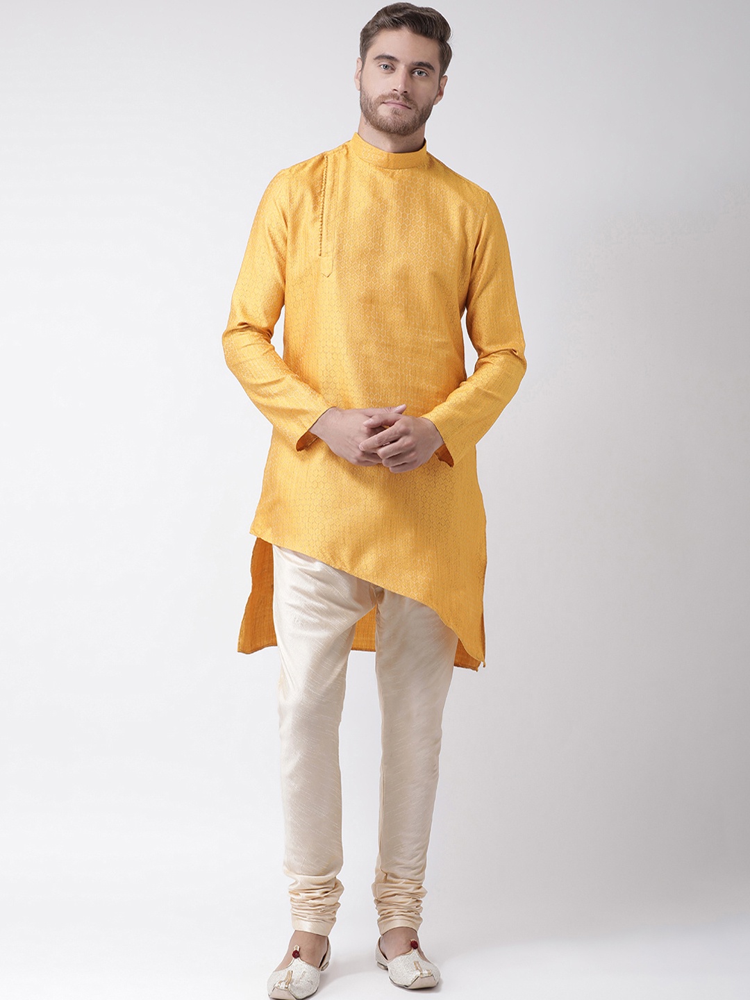 

DEYANN Men Yellow & Cream-Coloured Self Design Kurta with Churidar