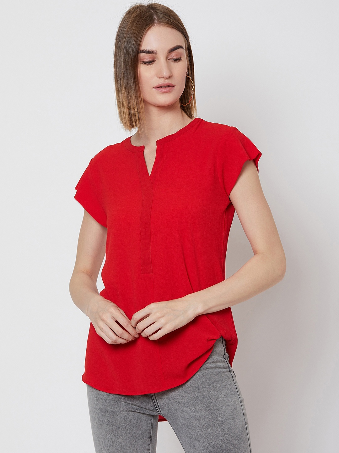 

Nun Women Red Solid High-Low Top