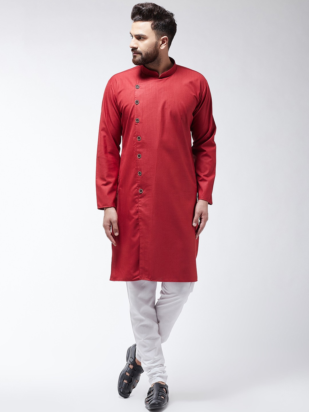 

SOJANYA Men Maroon & White Solid Kurta with Churidar