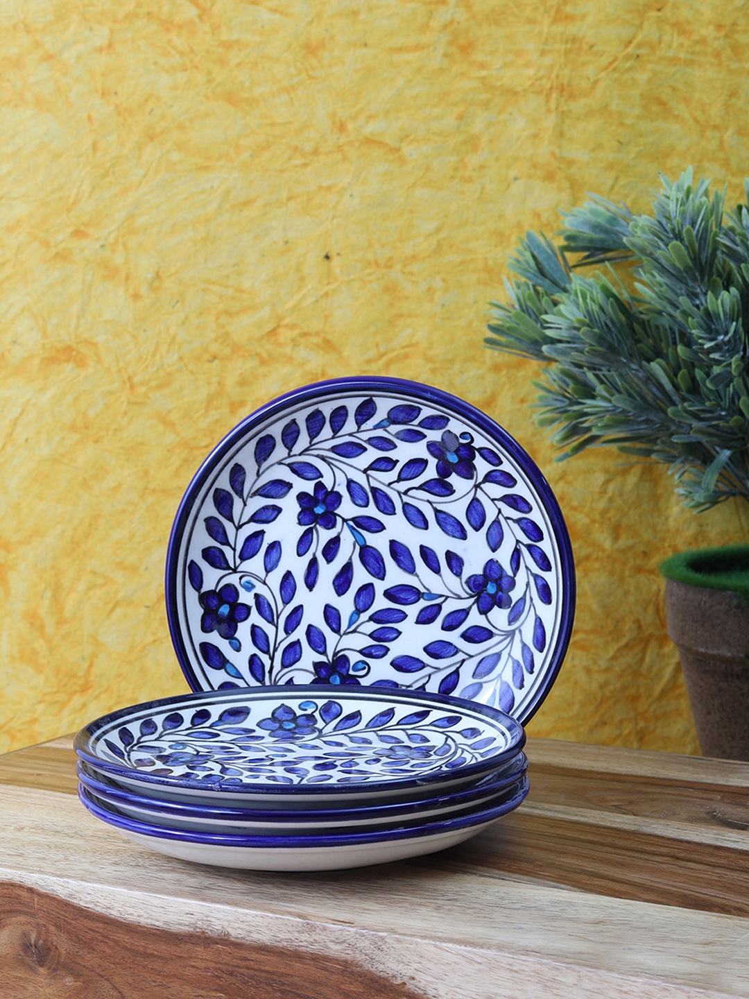 

VarEesha Set of 4 Off-White & Navy Blue Printed Ceramic Plates