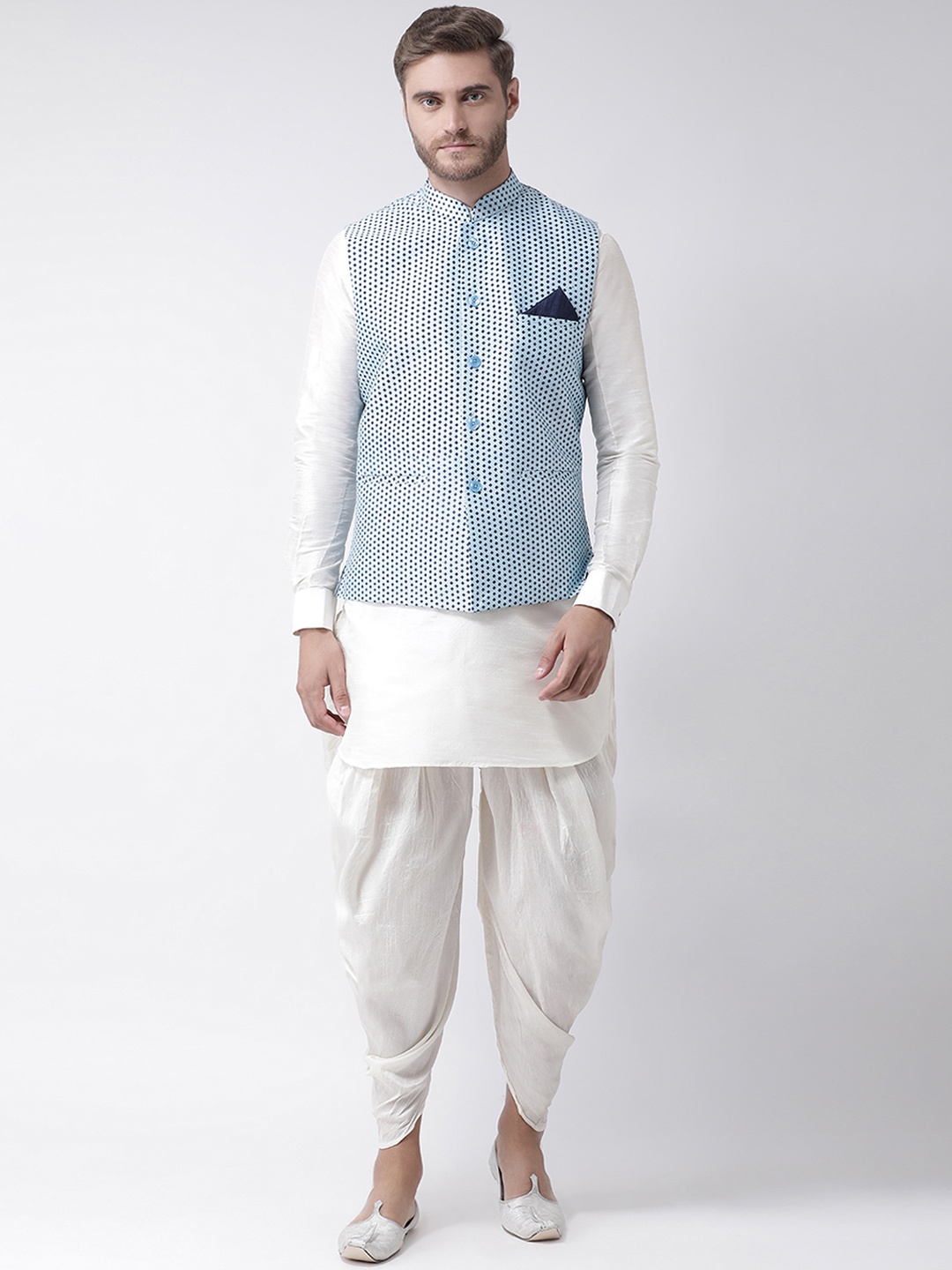

DEYANN Men Off-White & Blue Solid Kurta with Patiala and Nehru Jacket