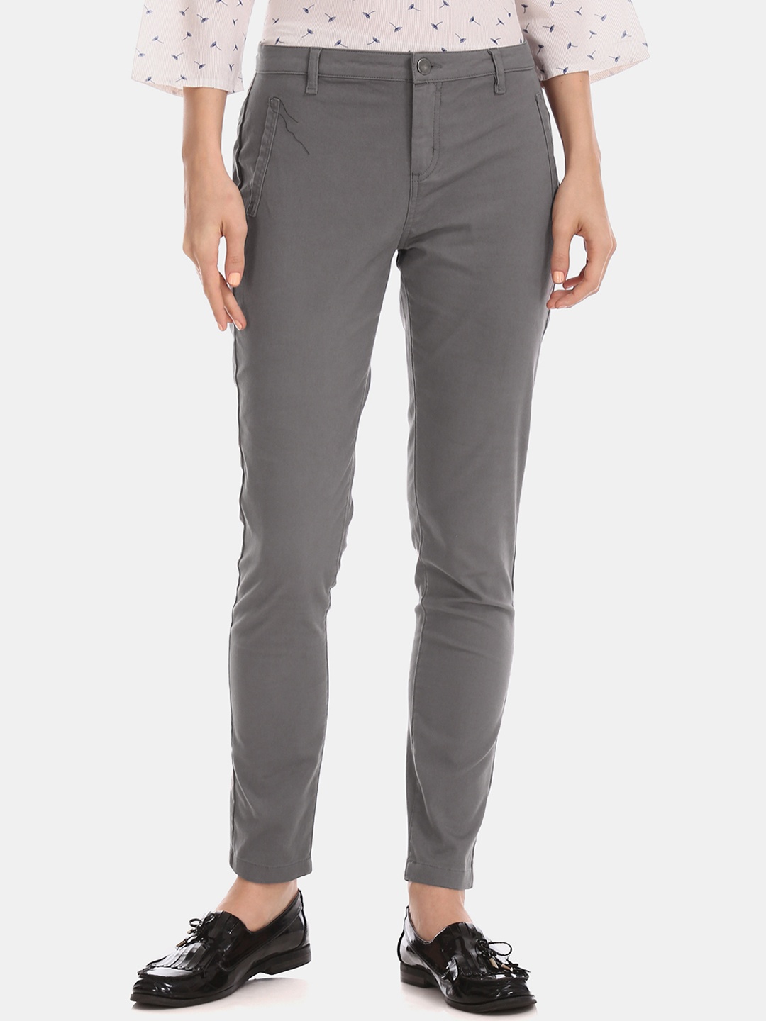 

Cherokee Women Grey Regular Fit Solid Regular Trousers
