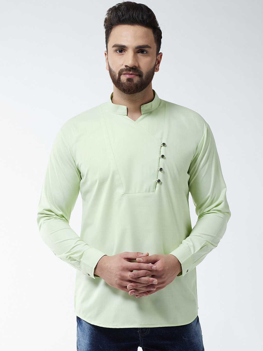 

SOJANYA Men Green Solid Straight Kurta