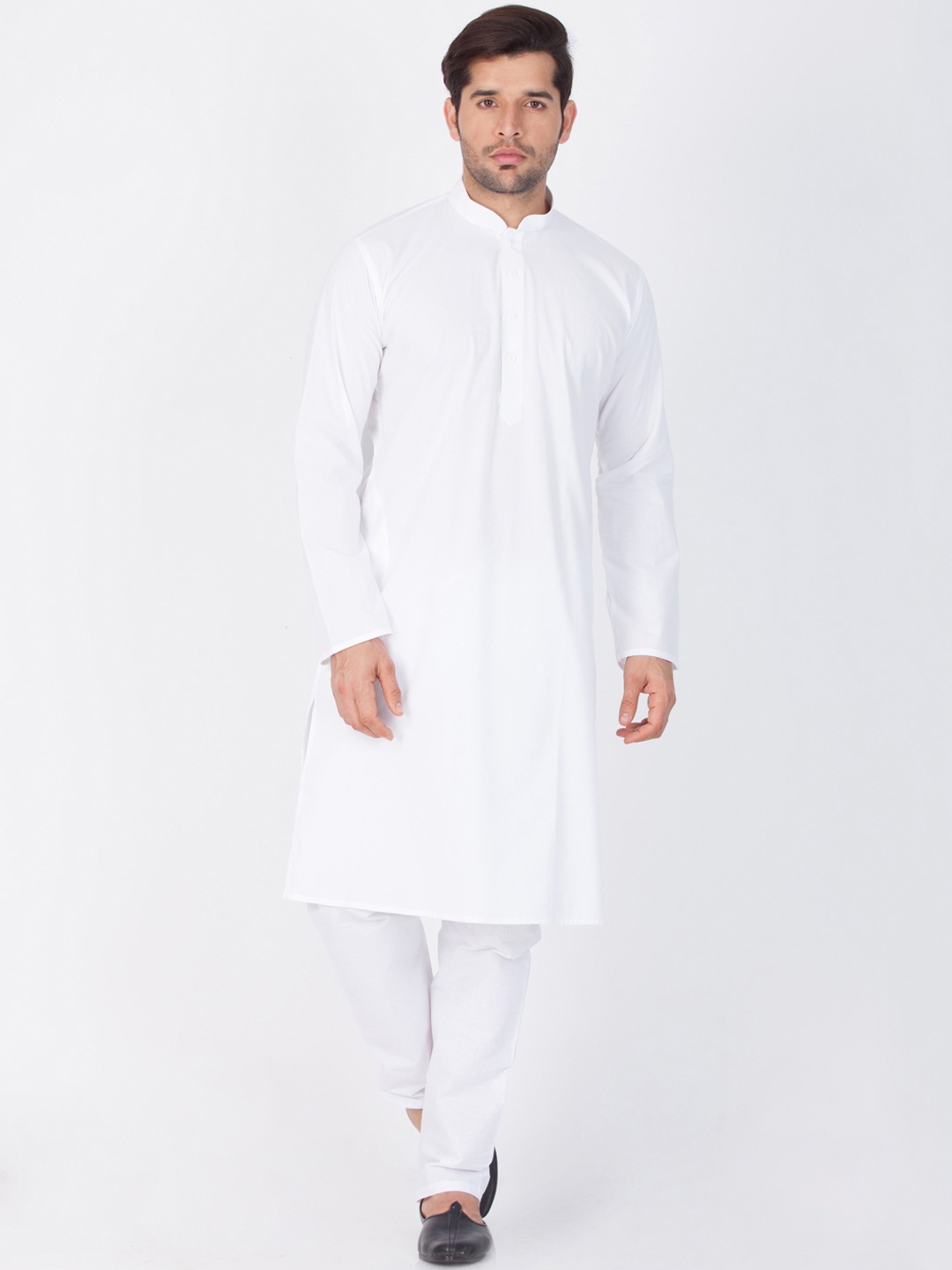 

VASTRAMAY Men White Solid Kurta with Churidar