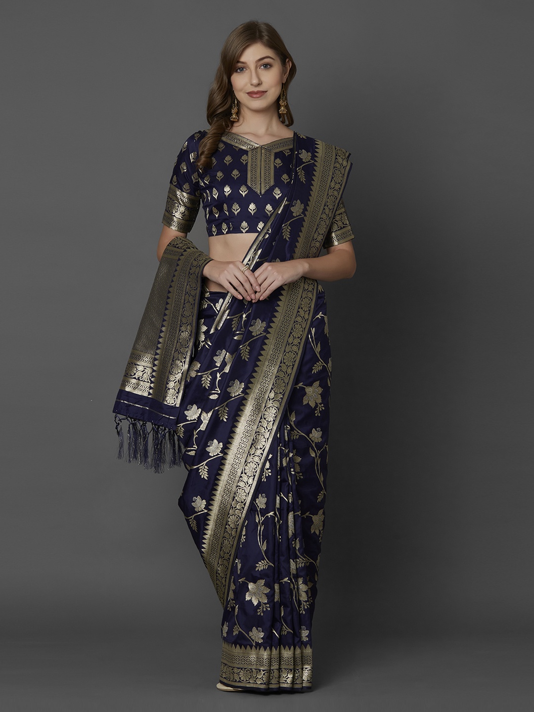 

Mitera Navy Blue Silk Blend Woven Design Kanjeevaram Saree