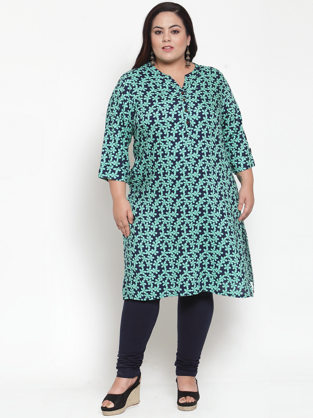 

plusS Women Blue Floral Printed Straight Kurta
