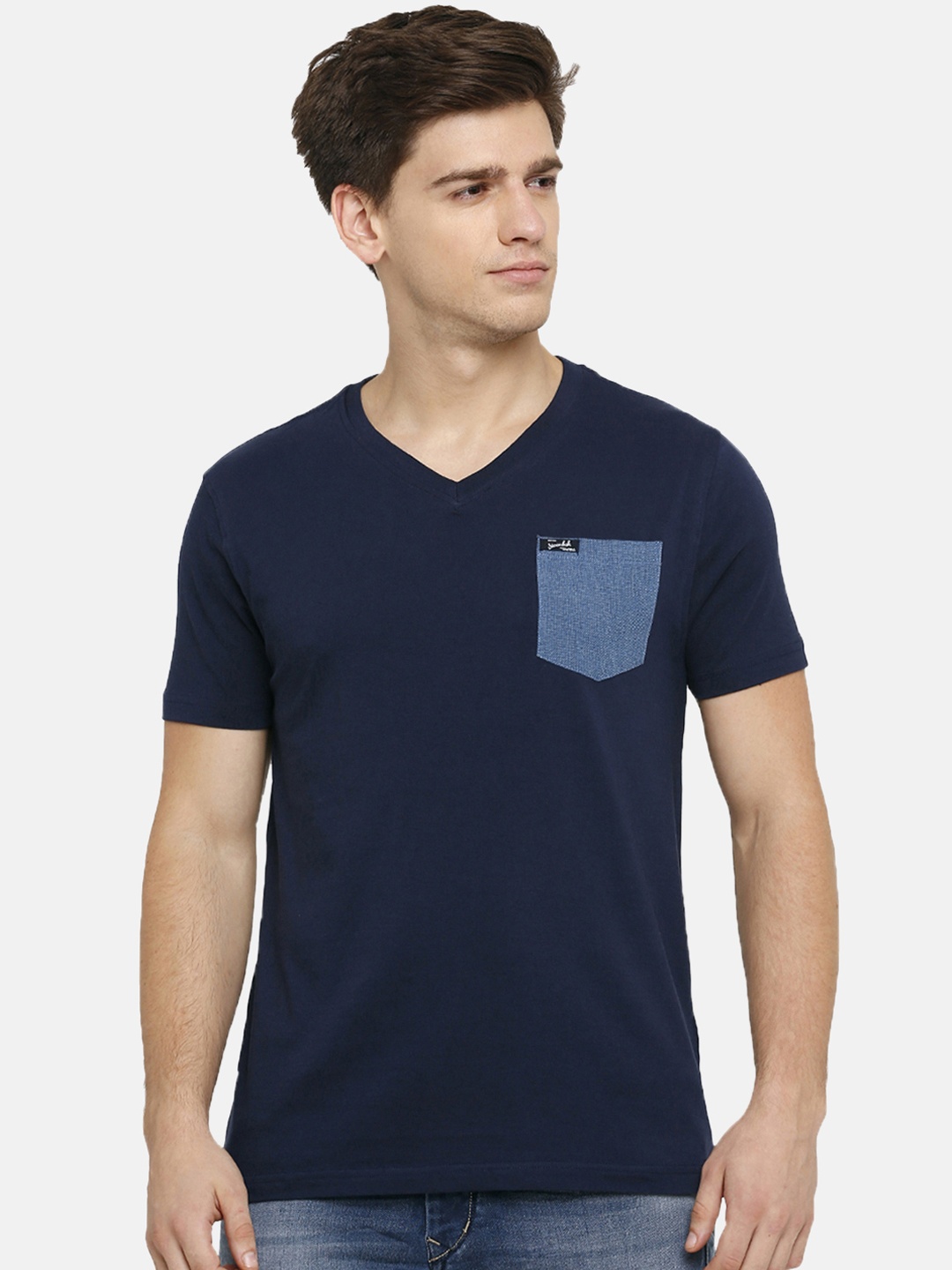 

Steenbok Men Navy Blue Solid V-Neck T-shirt