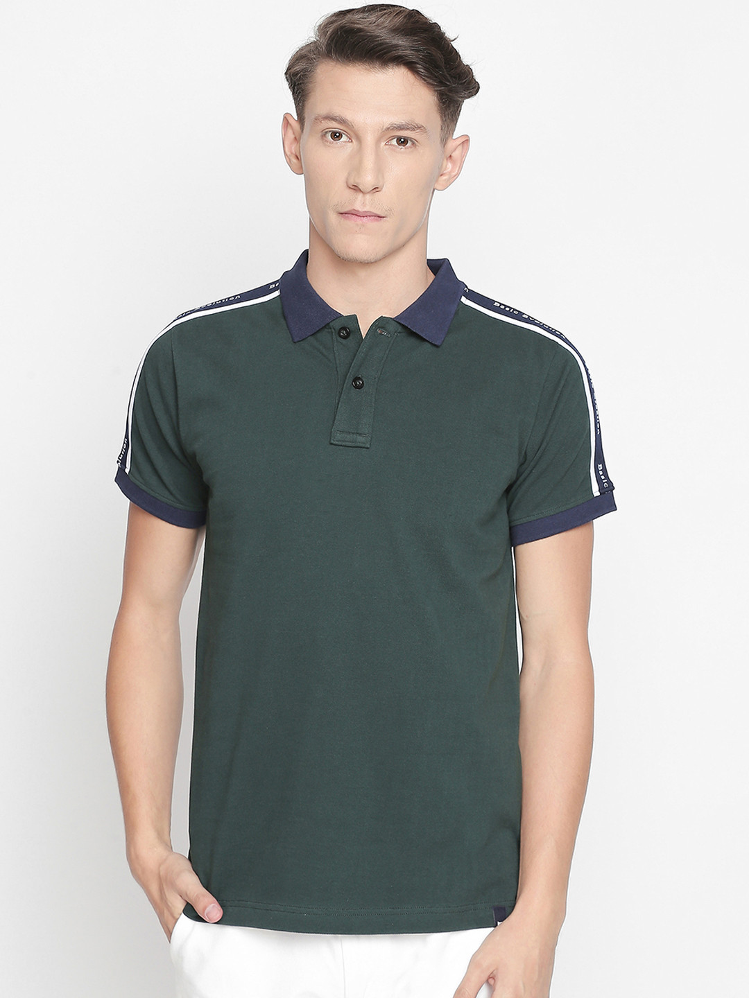 

Basics Men Green Solid Polo Collar T-shirt