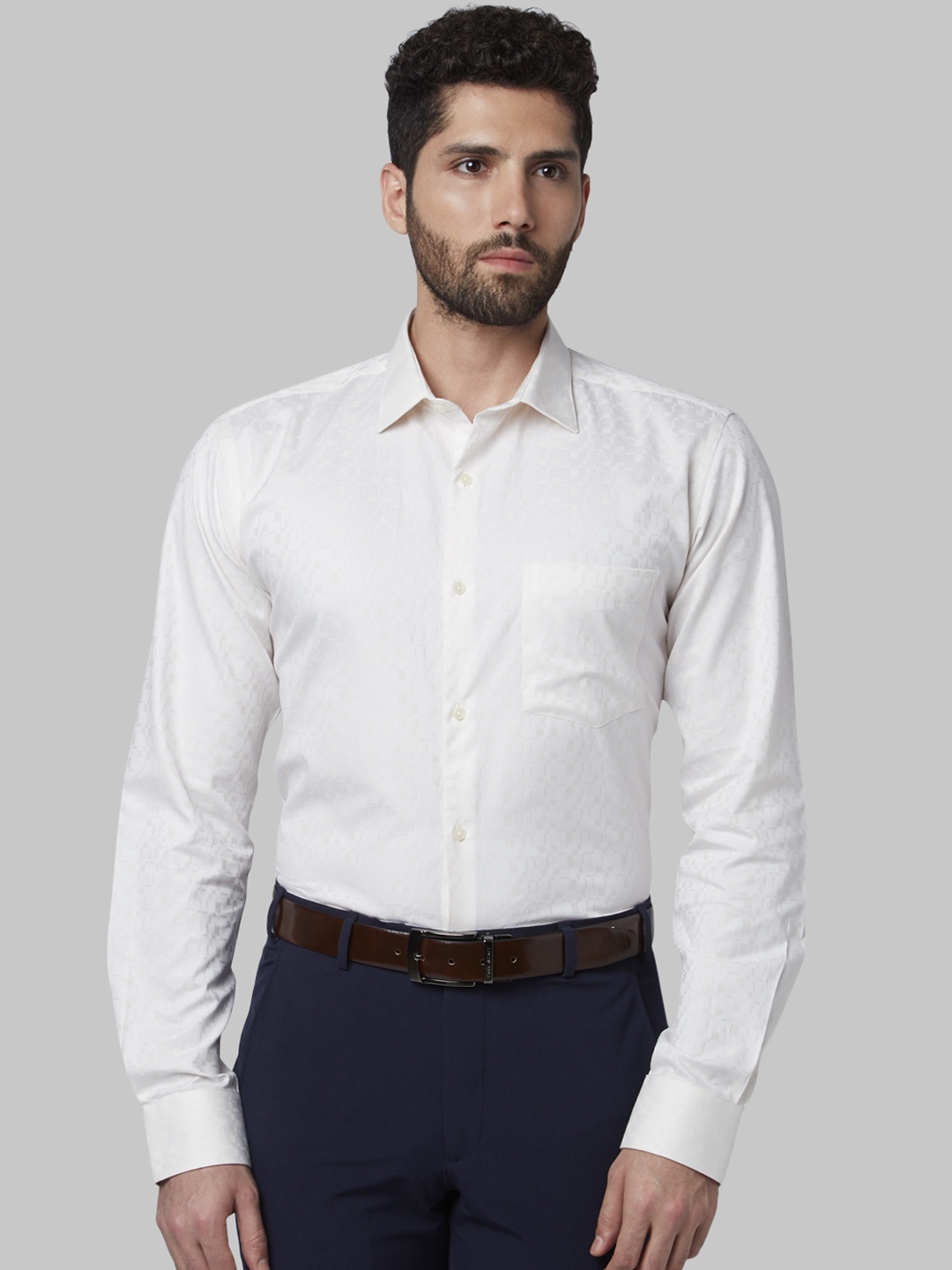 

Park Avenue Men Yellow & Off-White Regular Fit Self Design Formal Shirt
