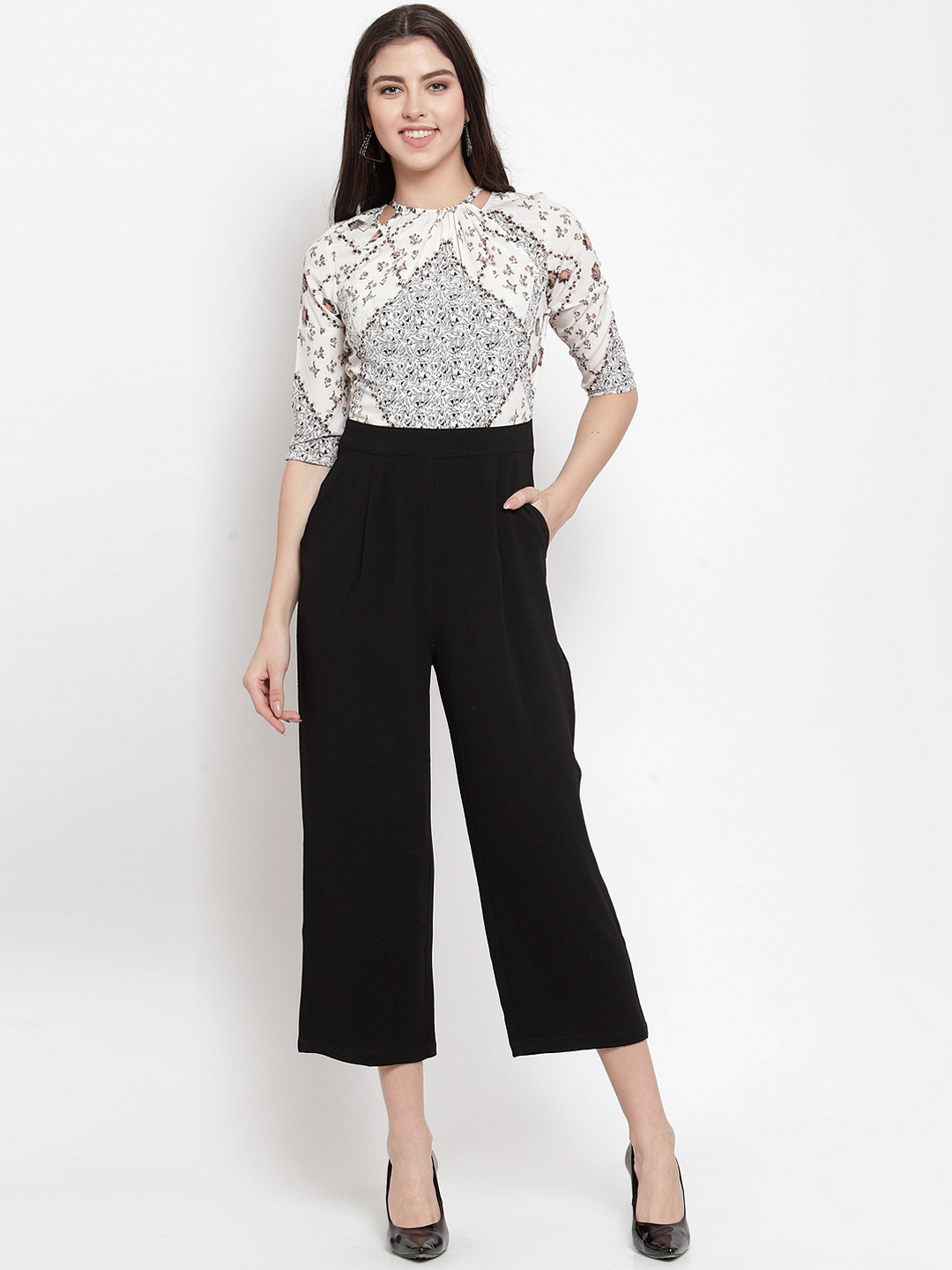 

Magnetic Designs Women Black & Off-White Printed Capri Jumpsuit