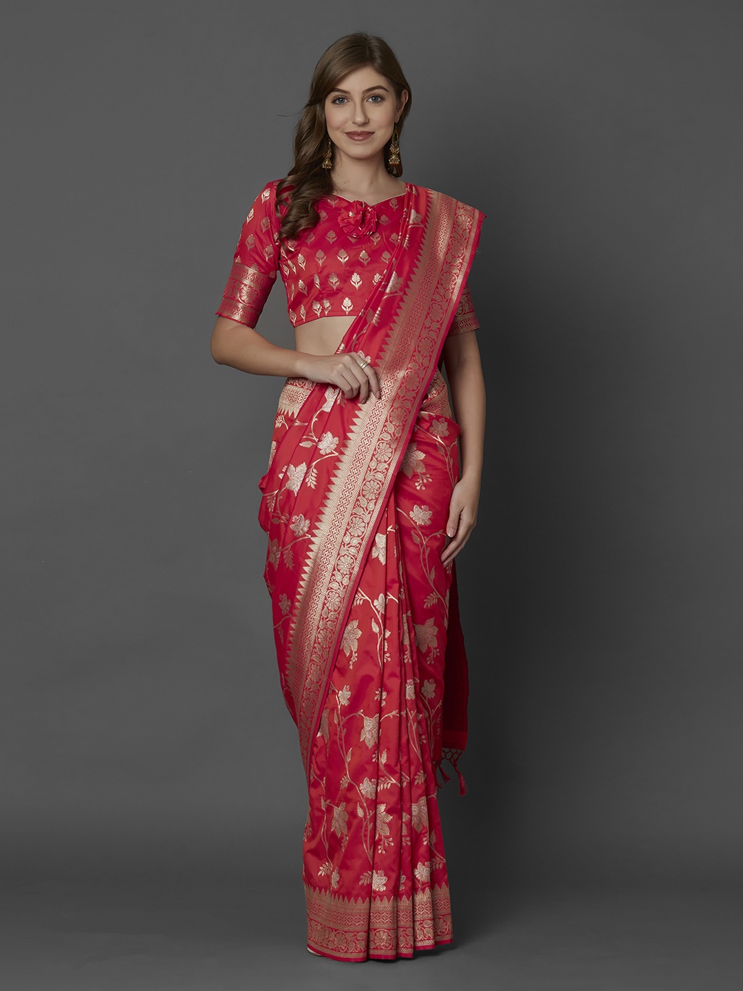

Mitera Pink Silk Blend Woven Design Kanjeevaram Saree