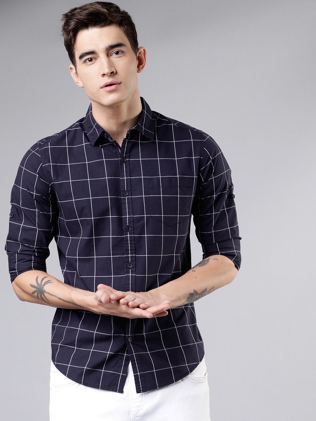 

LOCOMOTIVE Men Navy Blue & White Slim Fit Checked Casual Shirt