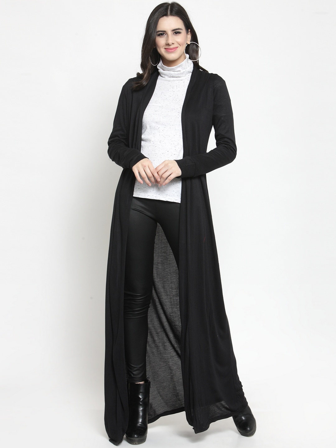 

Sera Women Black Solid Open Front Shrug