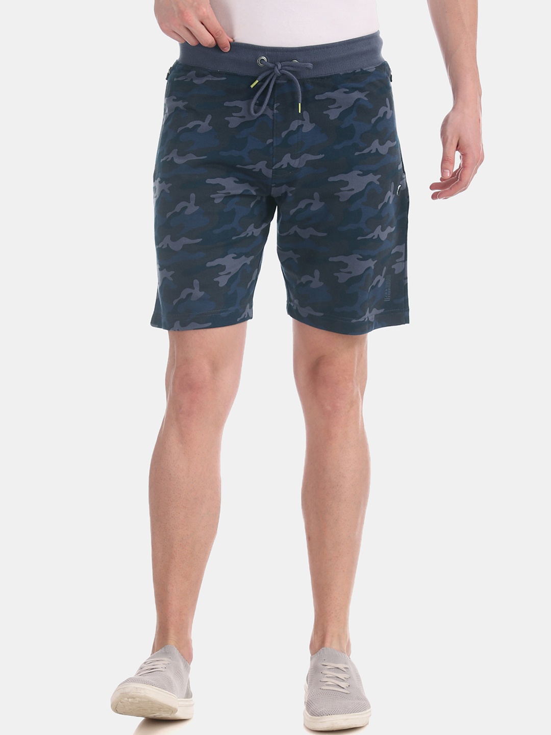 

Aeropostale Men Navy Blue Printed Regular Fit Regular Shorts