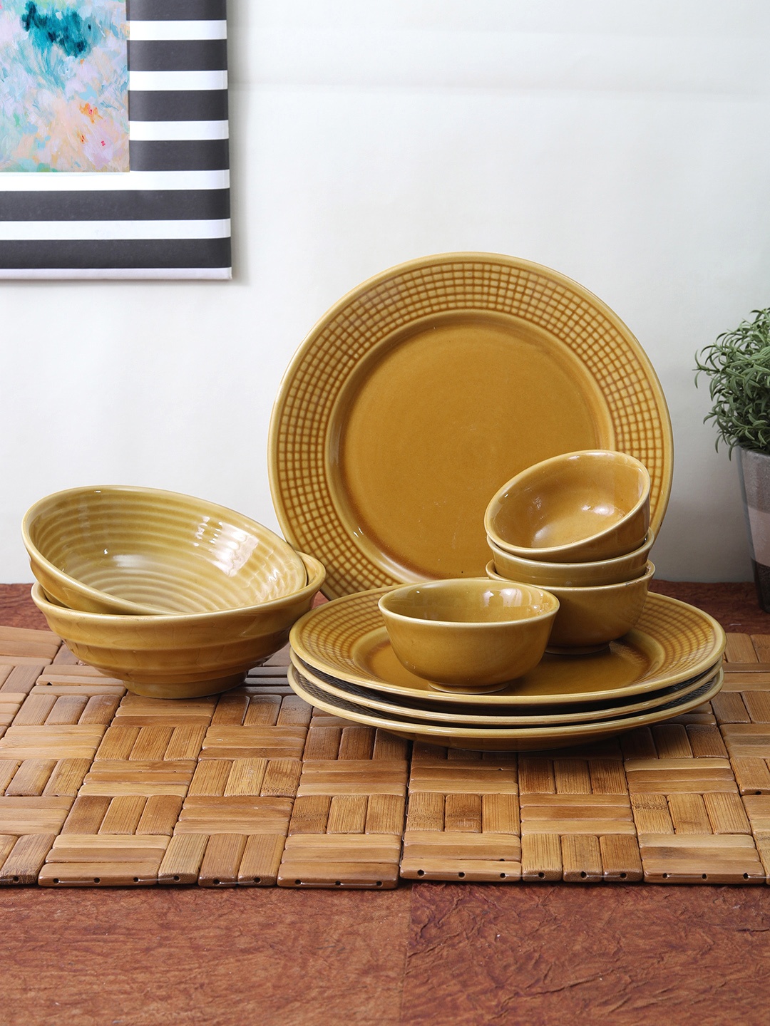 

VarEesha Set of 10 Mustard Yellow Solid Ceramic Dinner Plates & Bowls