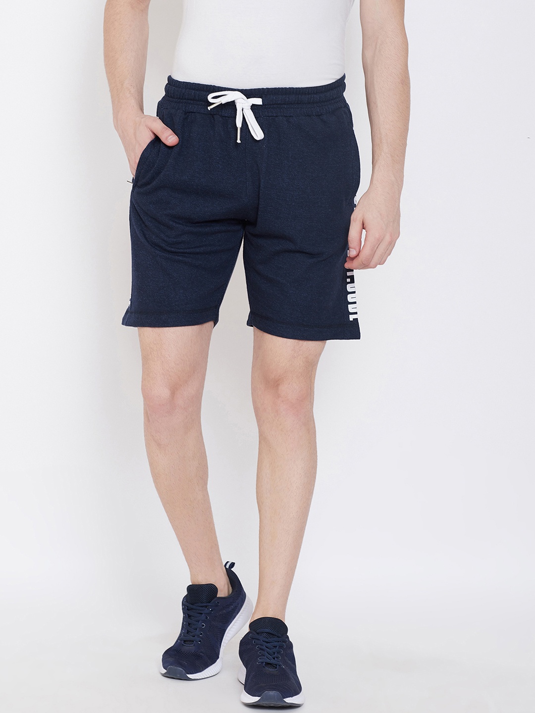 

Duke Men Blue Solid Regular Fit Regular Shorts