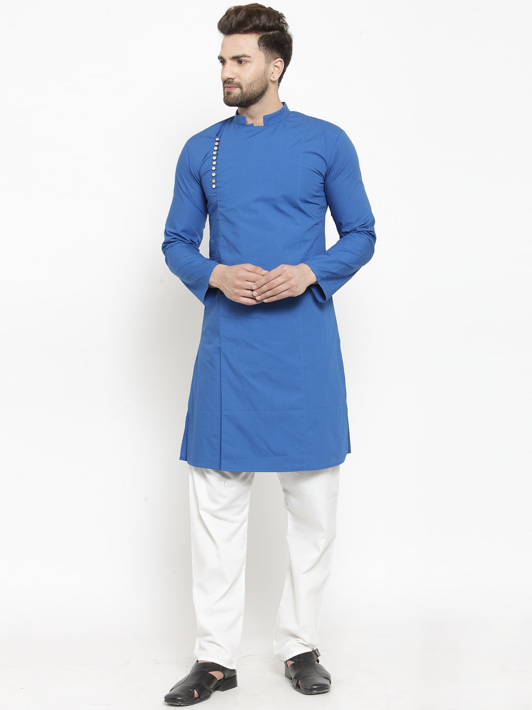 

Purple State Men Blue & White Solid Kurta with Pyjamas