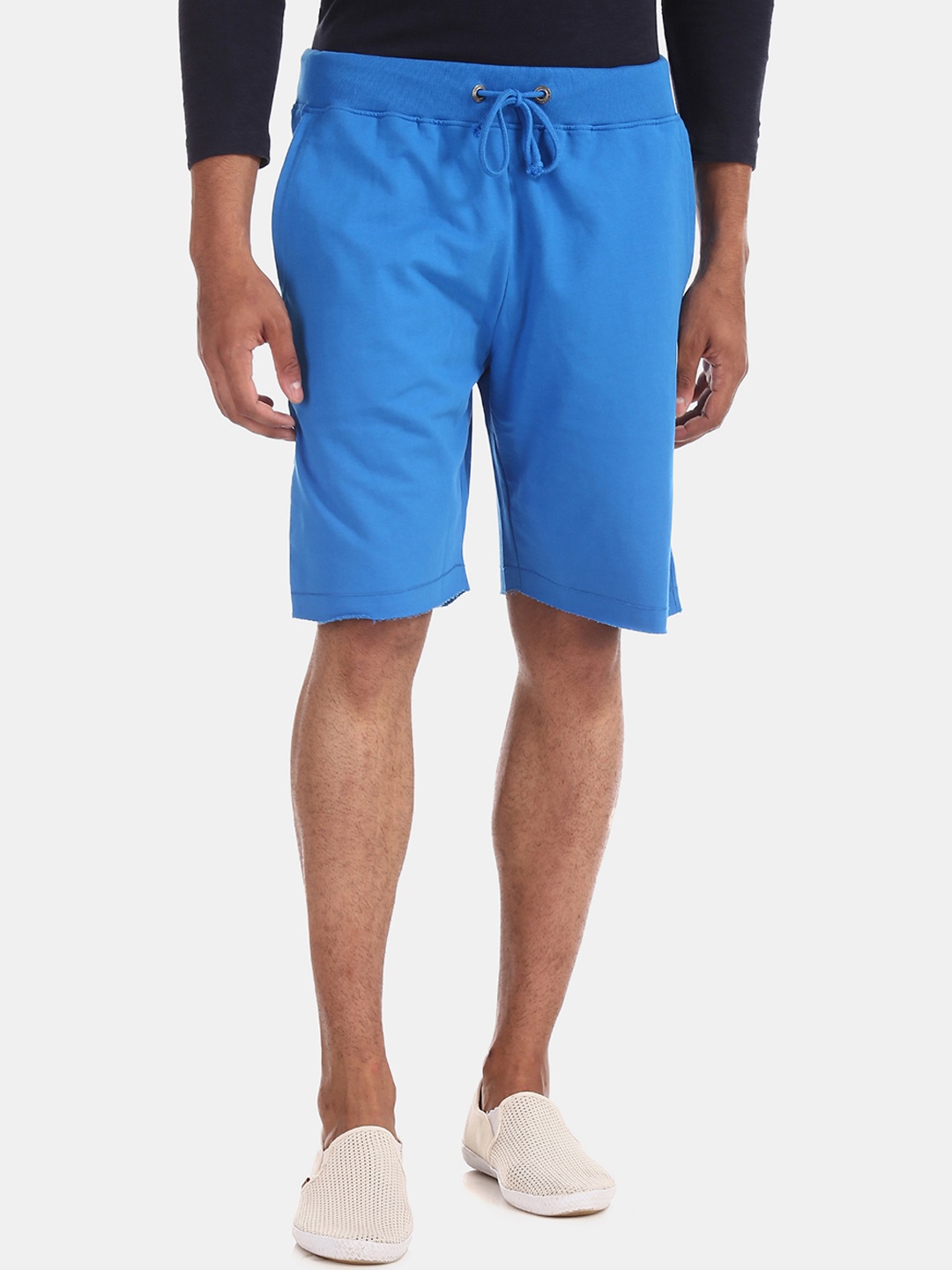

Aeropostale Men Blue Solid Regular Fit Regular Shorts