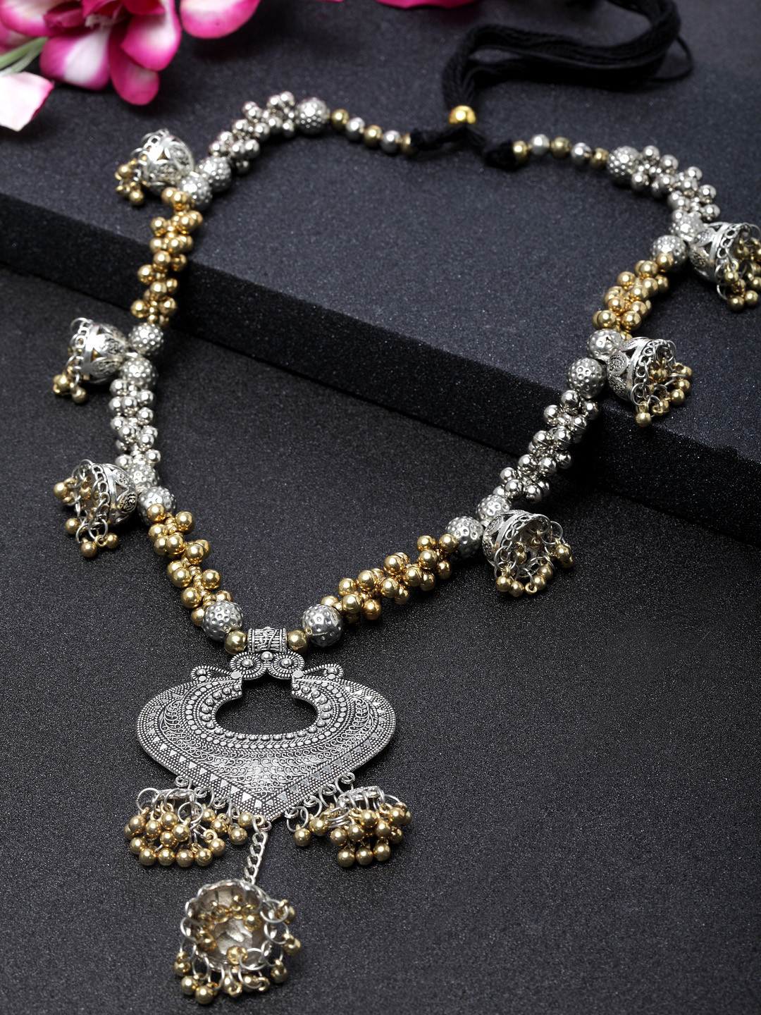 

Moedbuille Silver-Plated and Gold-Toned Handcrafted Oxidised Filigree Necklace