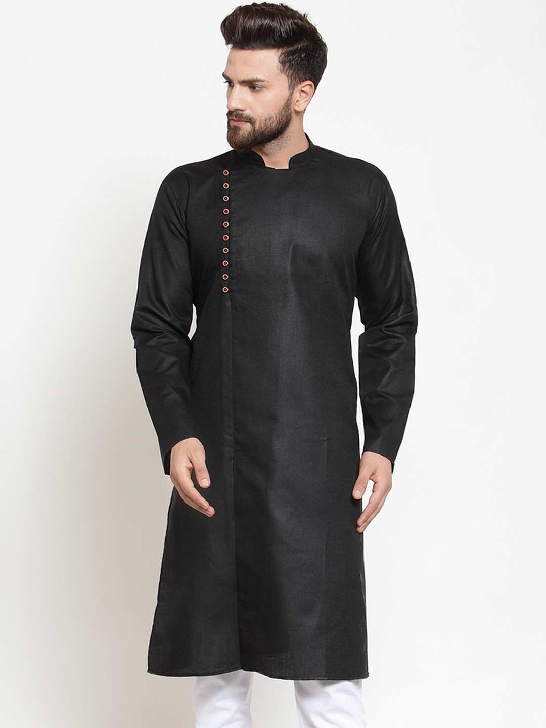 

Jompers Men Black Solid Straight Kurta